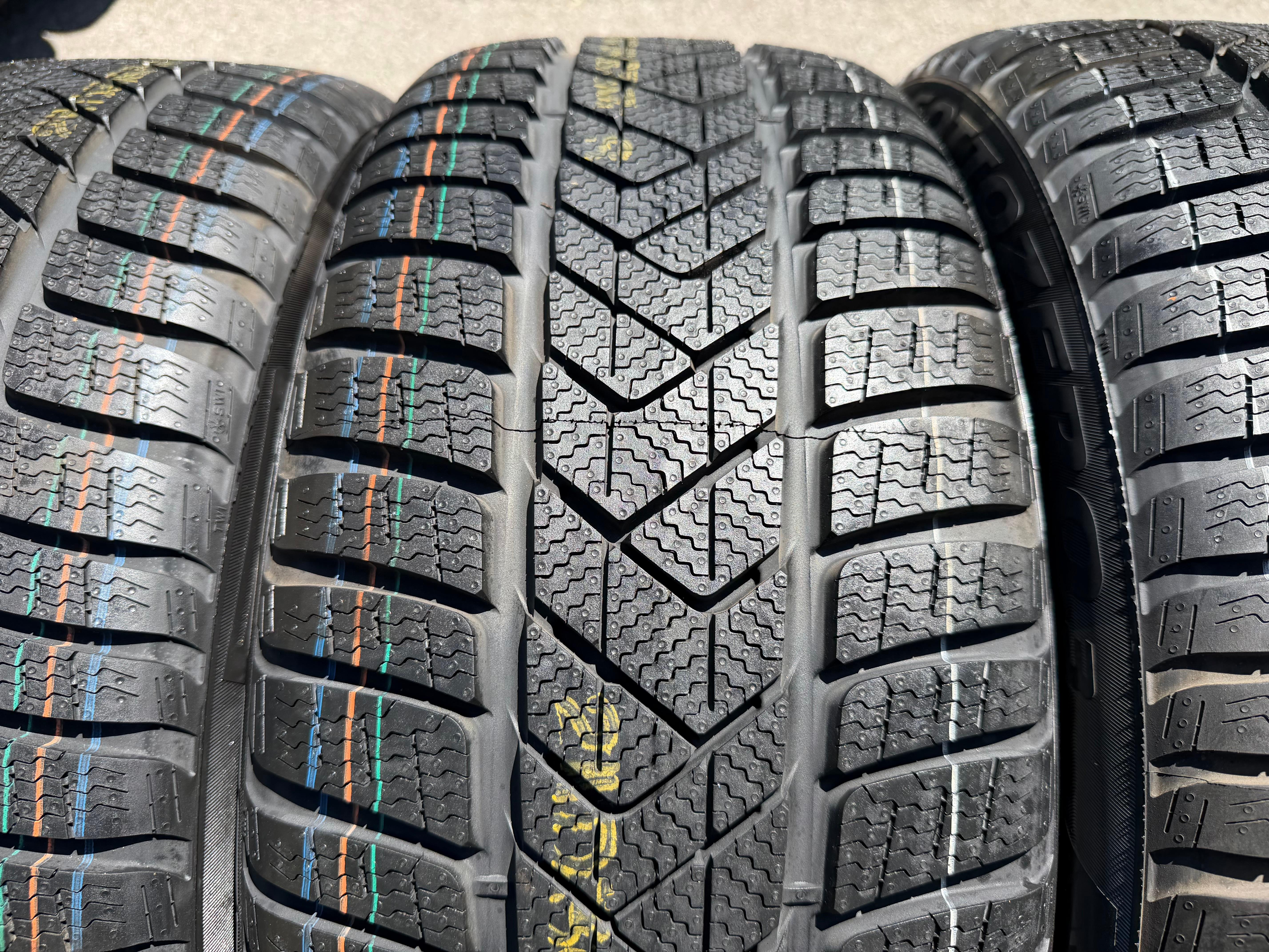 4 Original 19" Alu Winterräder Audi A7 Sportback 4K 4K8601025D 245/45R19 102V Pirelli
