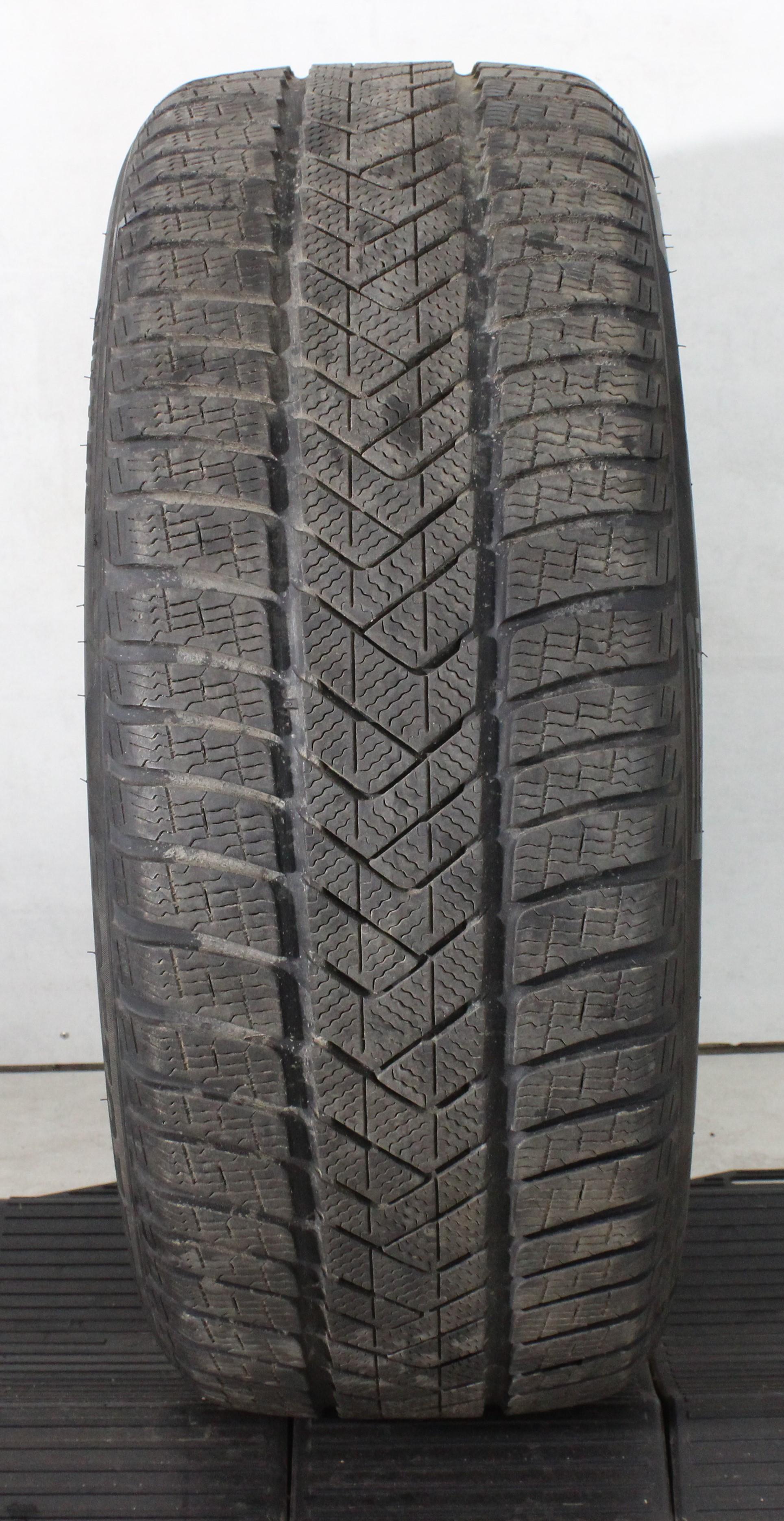 1 x 255/40R20 101W Winterreifen Pirelli Sottozero 3 AO 6,5-7mm 2019