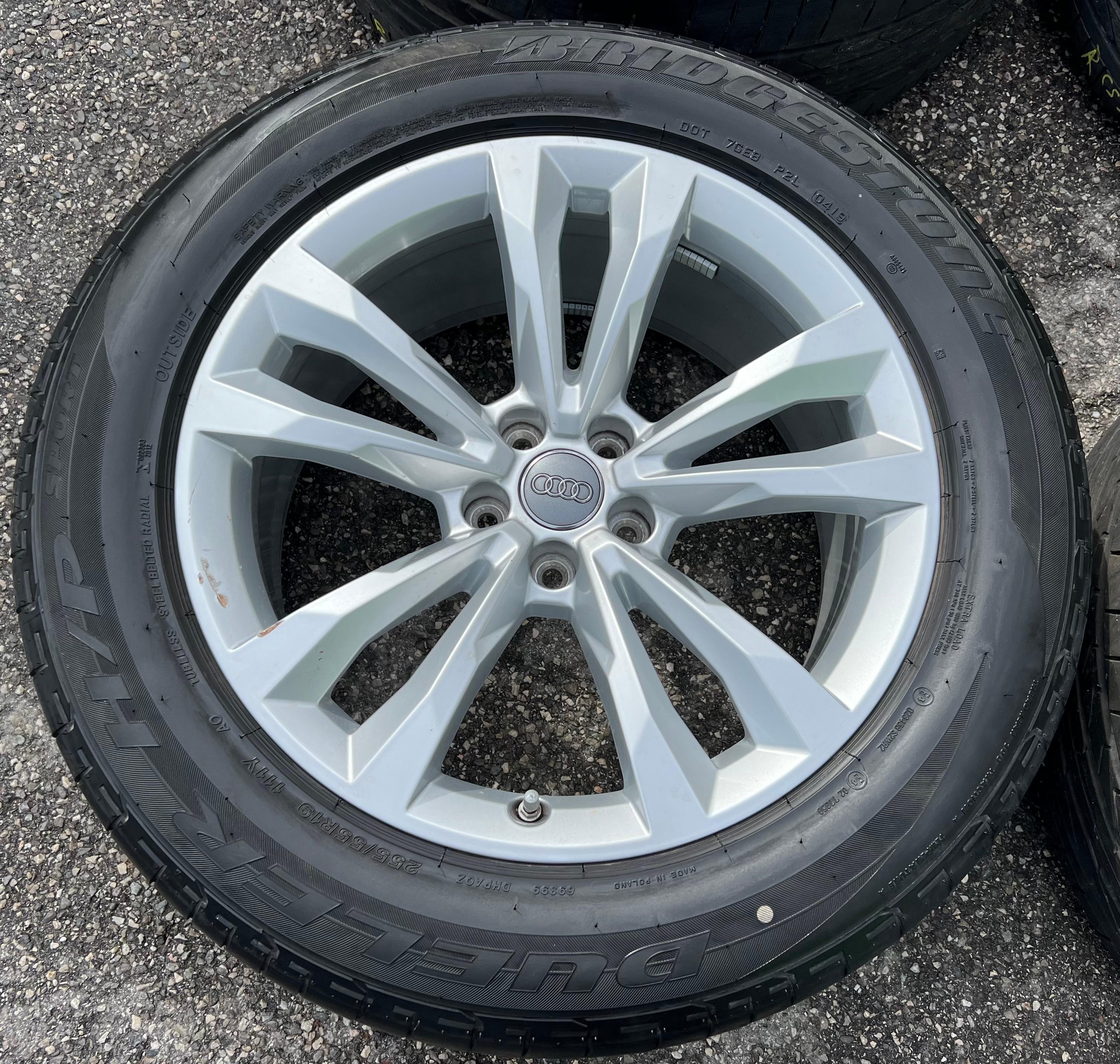4 ORIGINAL 19" ALU SOMMERRÄDER AUDI Q7 4M 255/55R19 111V 4M0601025C RDKS FREIHAUS