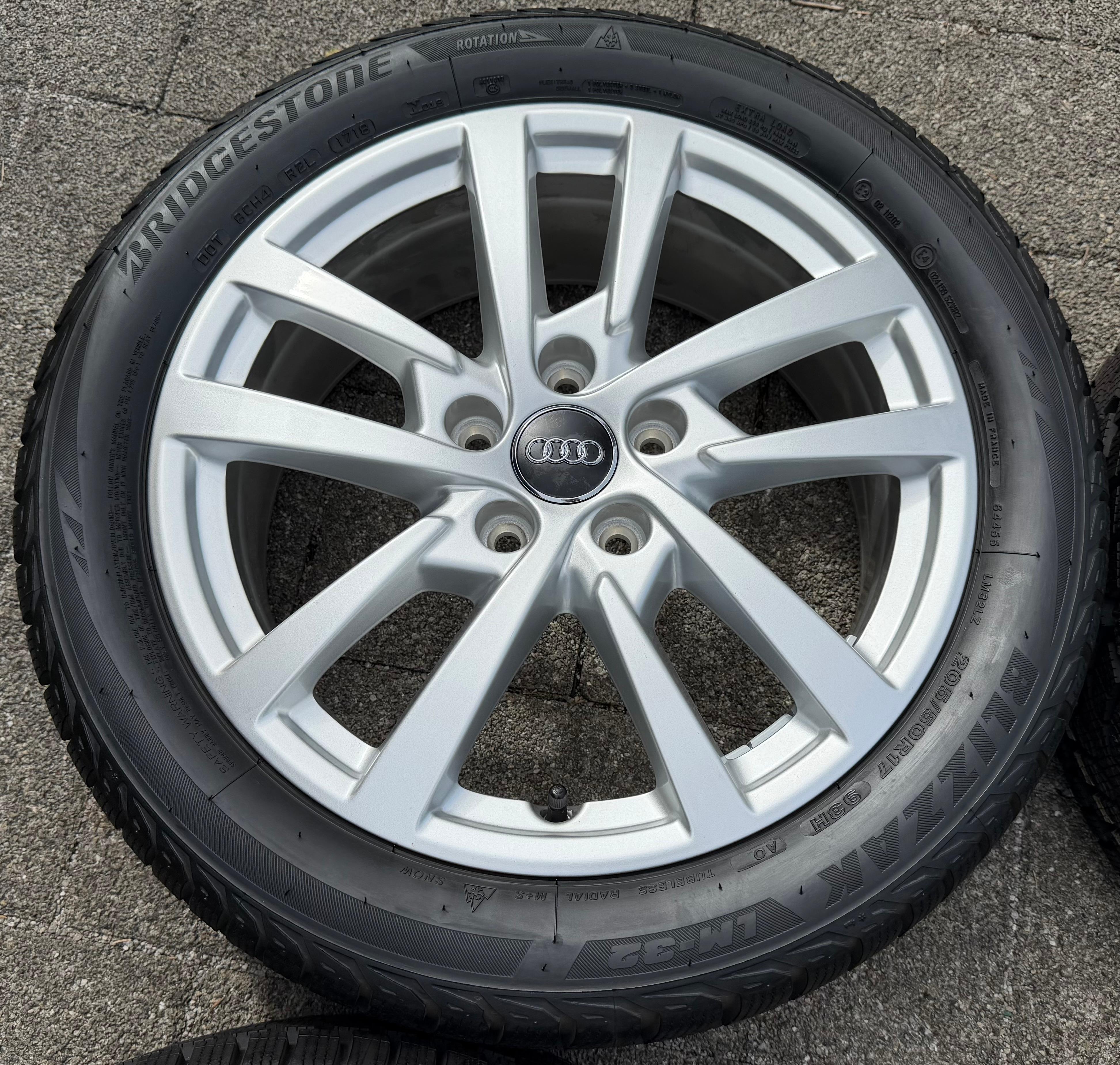 4 Original 17" Alu Winterräder Audi A3 S3 8V 8V0601025DH 205/50R17 93H Bridgestone