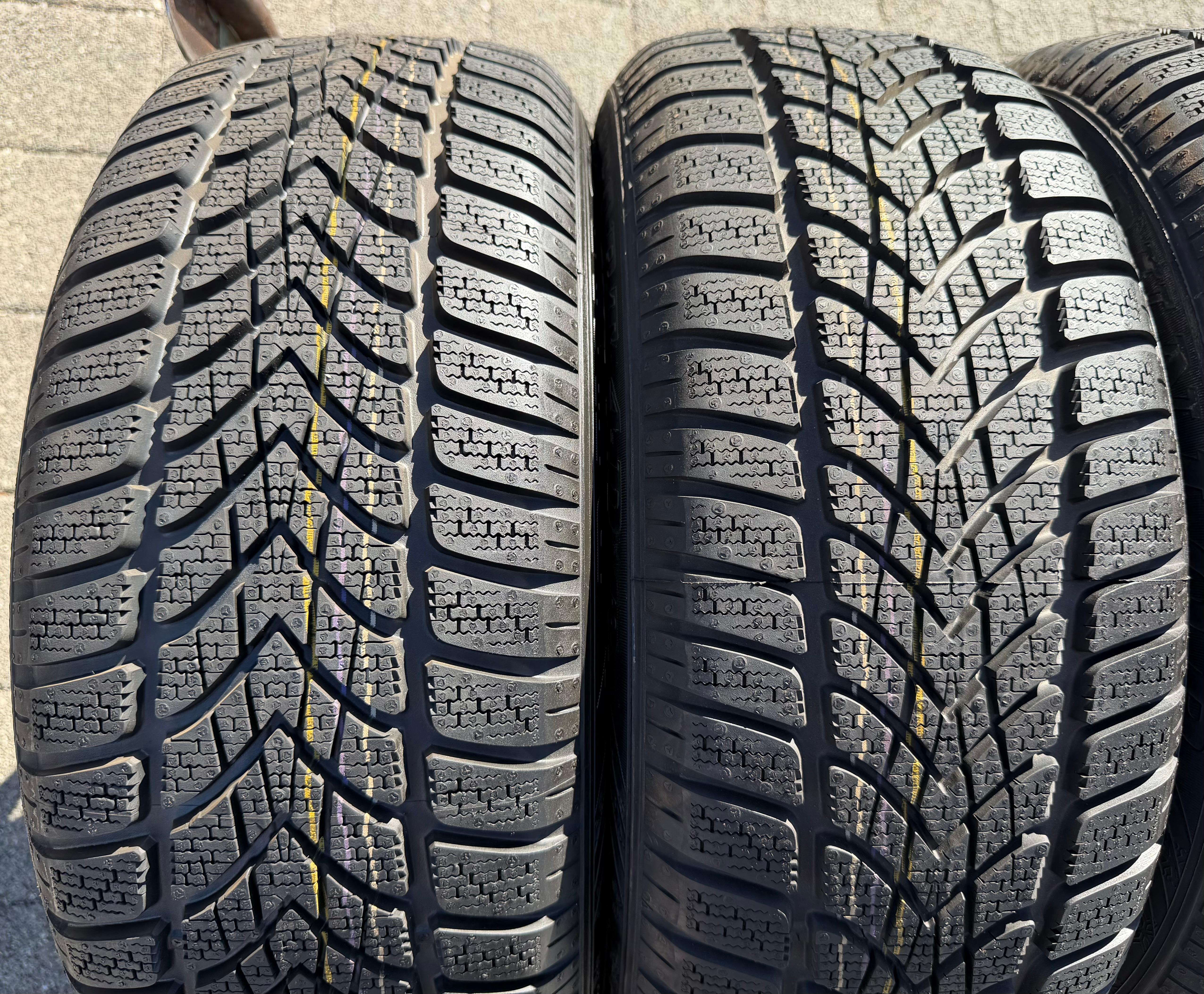 4 Original 16" Alu Winterräder Audi A3 8V 8V0601025CR 205/55R16 91H Dunlop