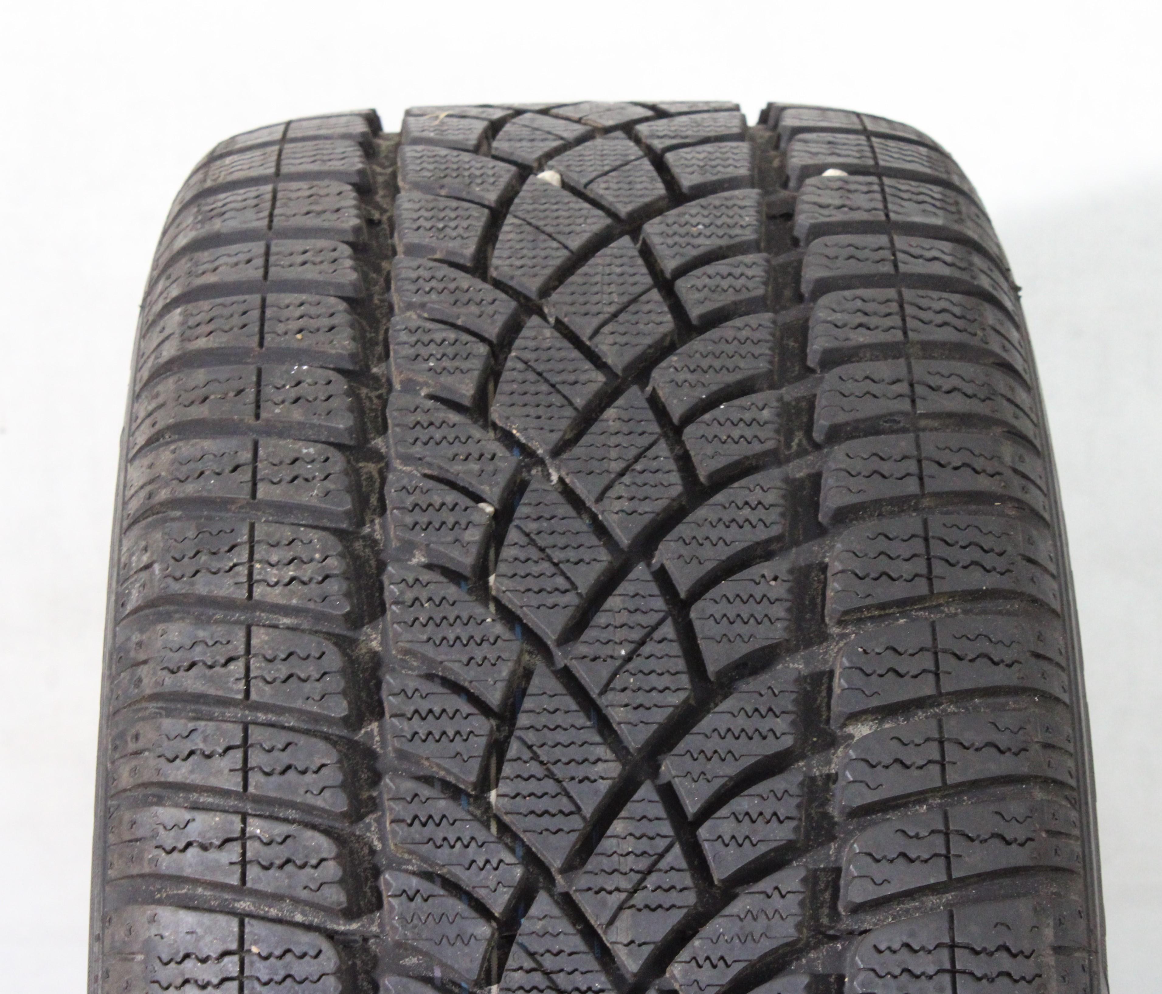 1 x 255/40R18 99V Winterreifen Dunlop Winter Sport 3D 7,5mm 2014