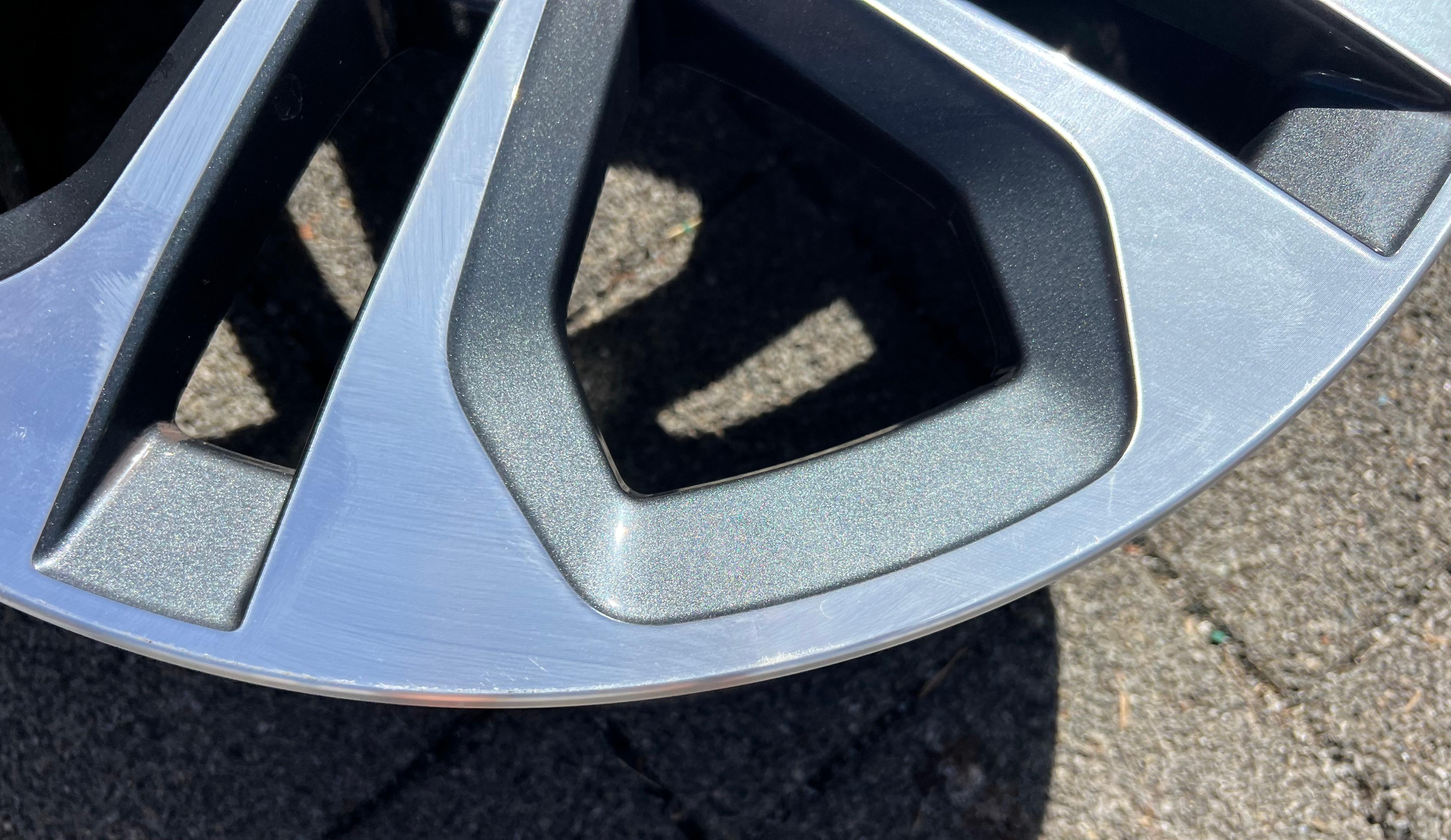 1 X ORIGINAL 18" ALUFELGE AUDI A3 S3 8Y 8Y0601025CE 8x18 ET46 FREIHAUS