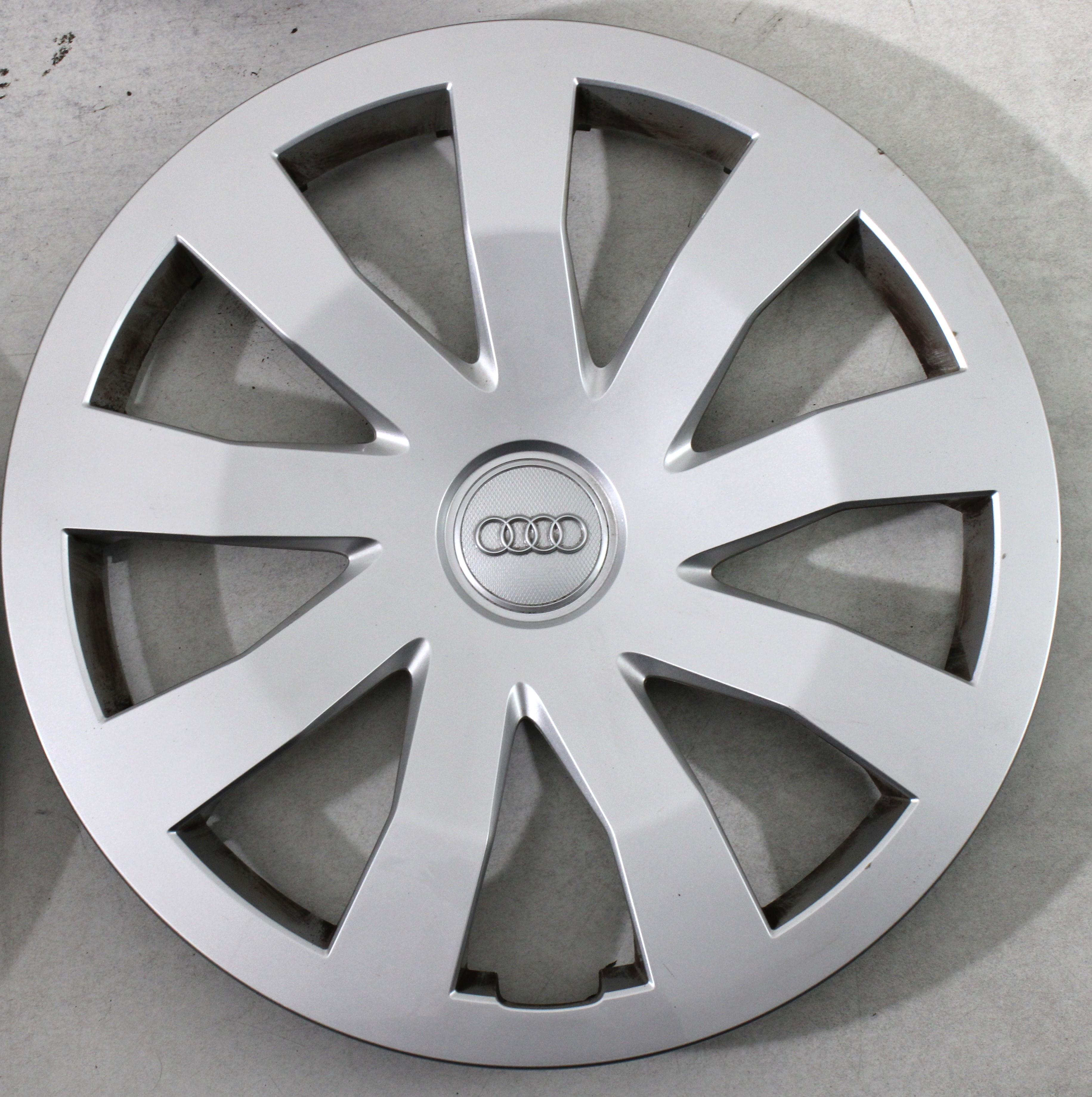 4 TAPACUBOS EMBELLECEDORES DE RUEDA ORIGINALES DE 15" PARA AUDI A1 GB 82A601147 15 PULGADAS