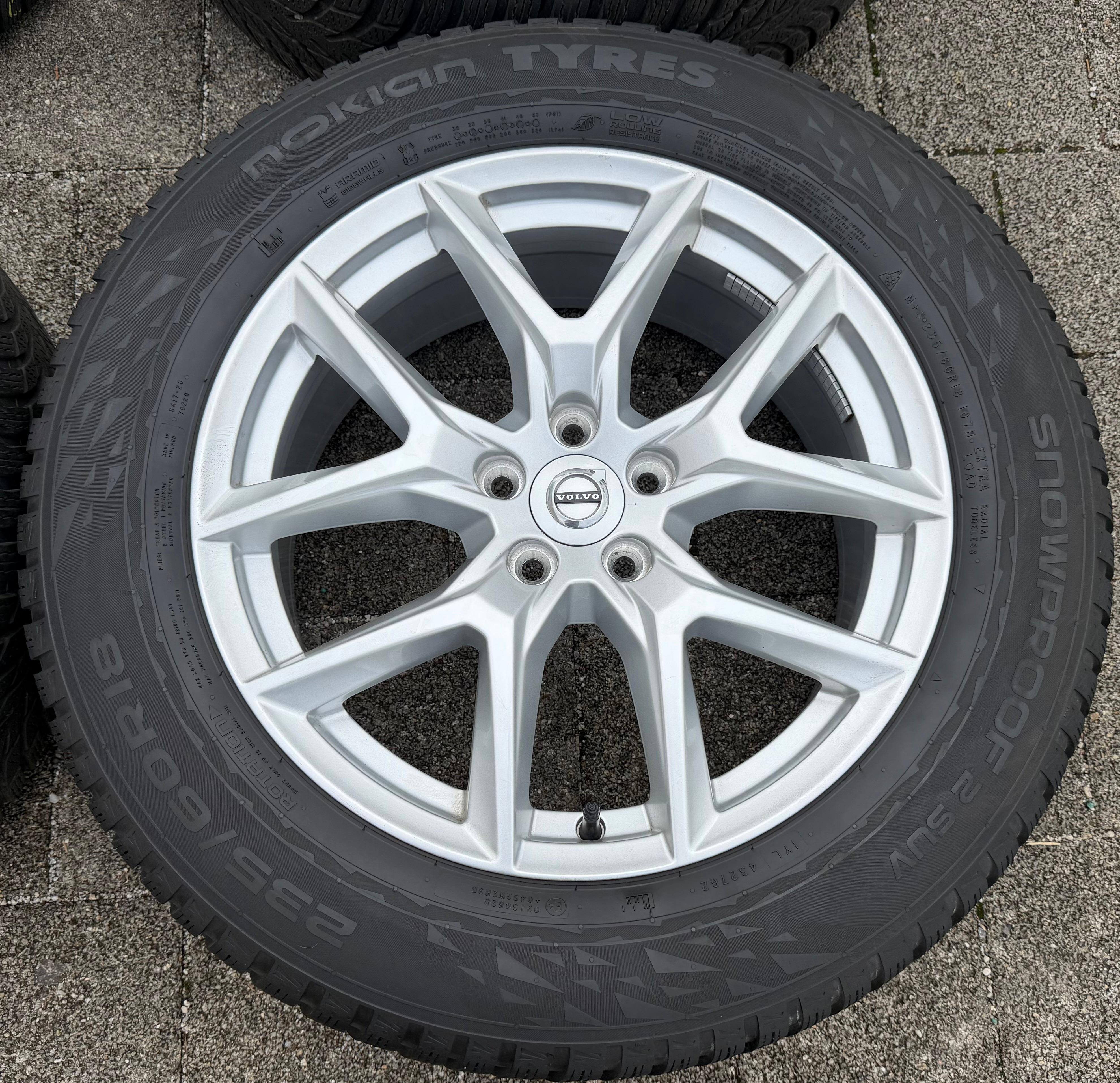 4 Original 18" Alu Winterräder Volvo XC60 II 31423851 235/60R18 107H NOKIAN 2025