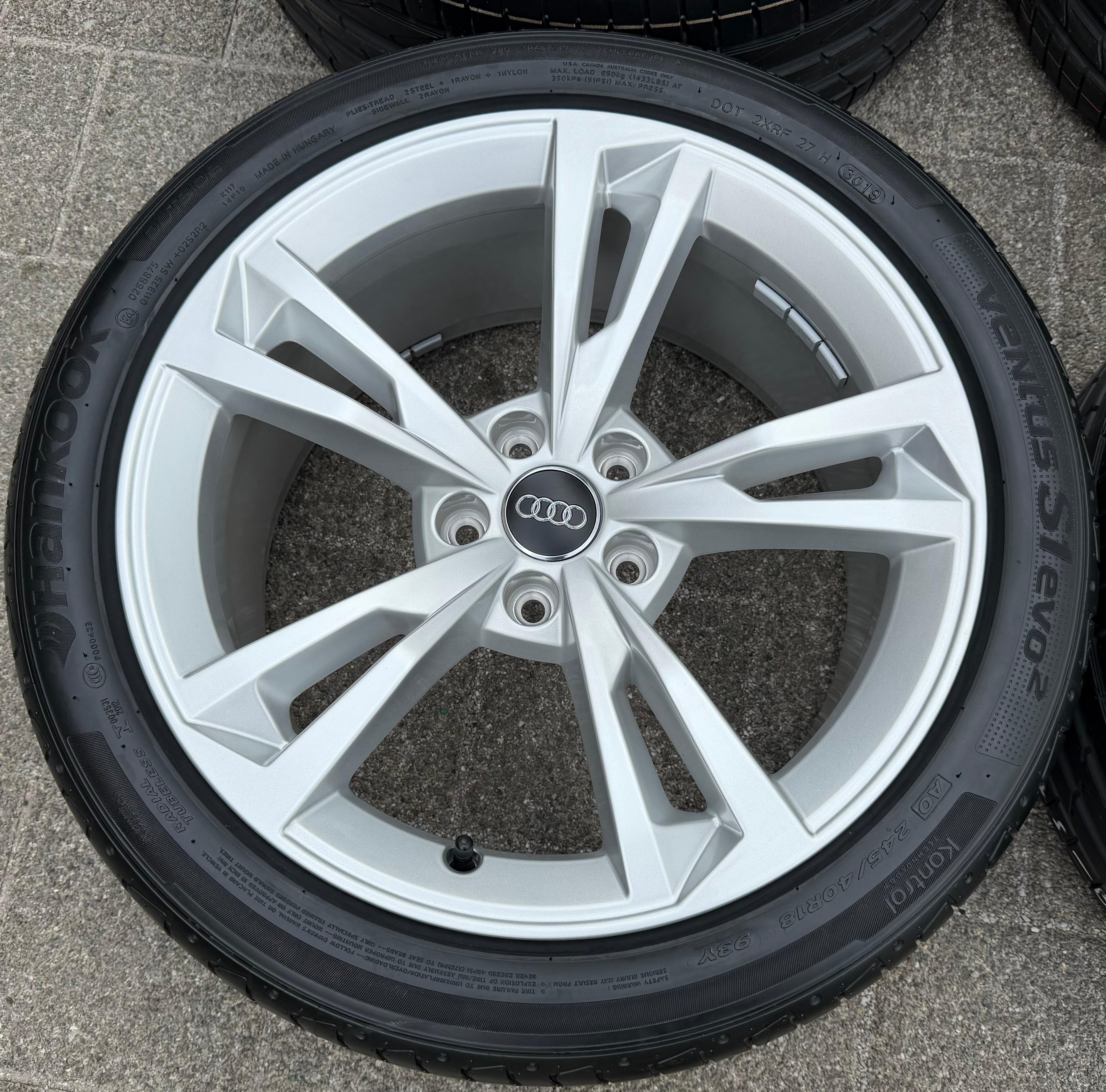 4 cerchi in lega Sommer da 18" originali per Audi A5, S5, 8W, B9, F5, 245/40R18, 93Y, 8W0601025AK, Hankook