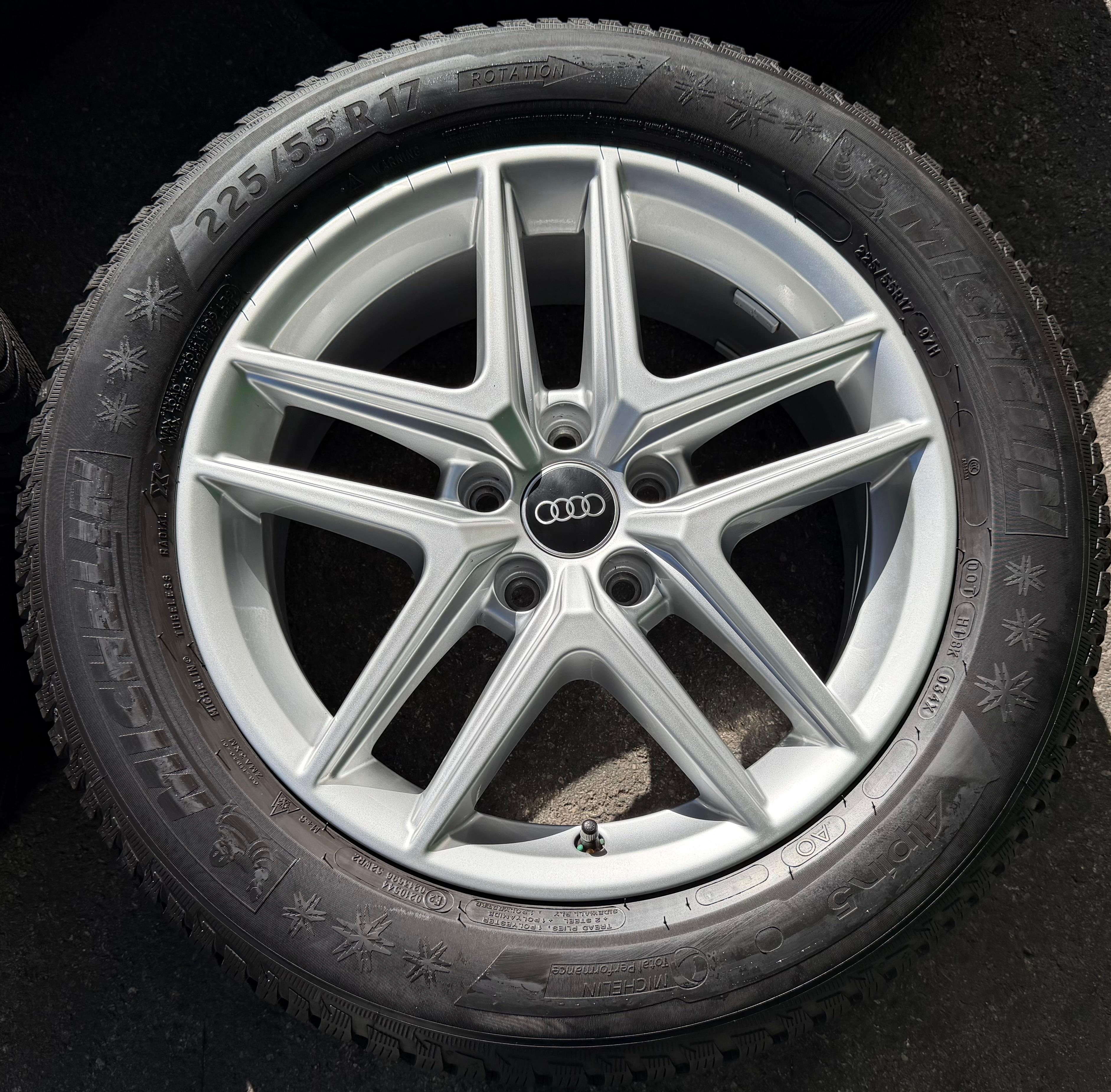 4 ruedas de invierno de aleación originales de 17" para AUDI A4 ALLROAD 8W B9 225/55R17 97H 8W9601025D
