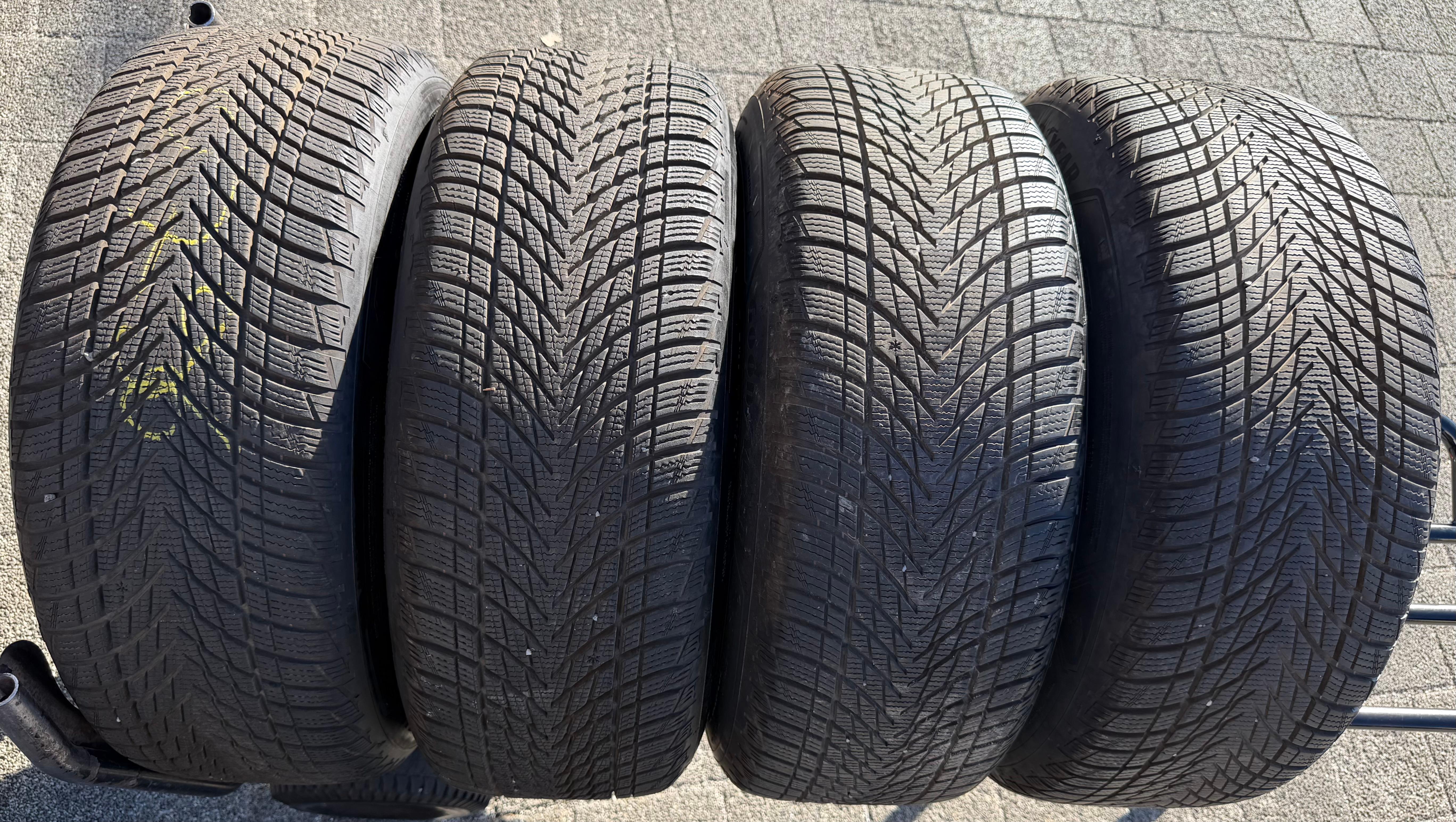 4 Alu 18" Winterräder Tesla Model 3 235/45R18 98V Goodear 2024 RDKS