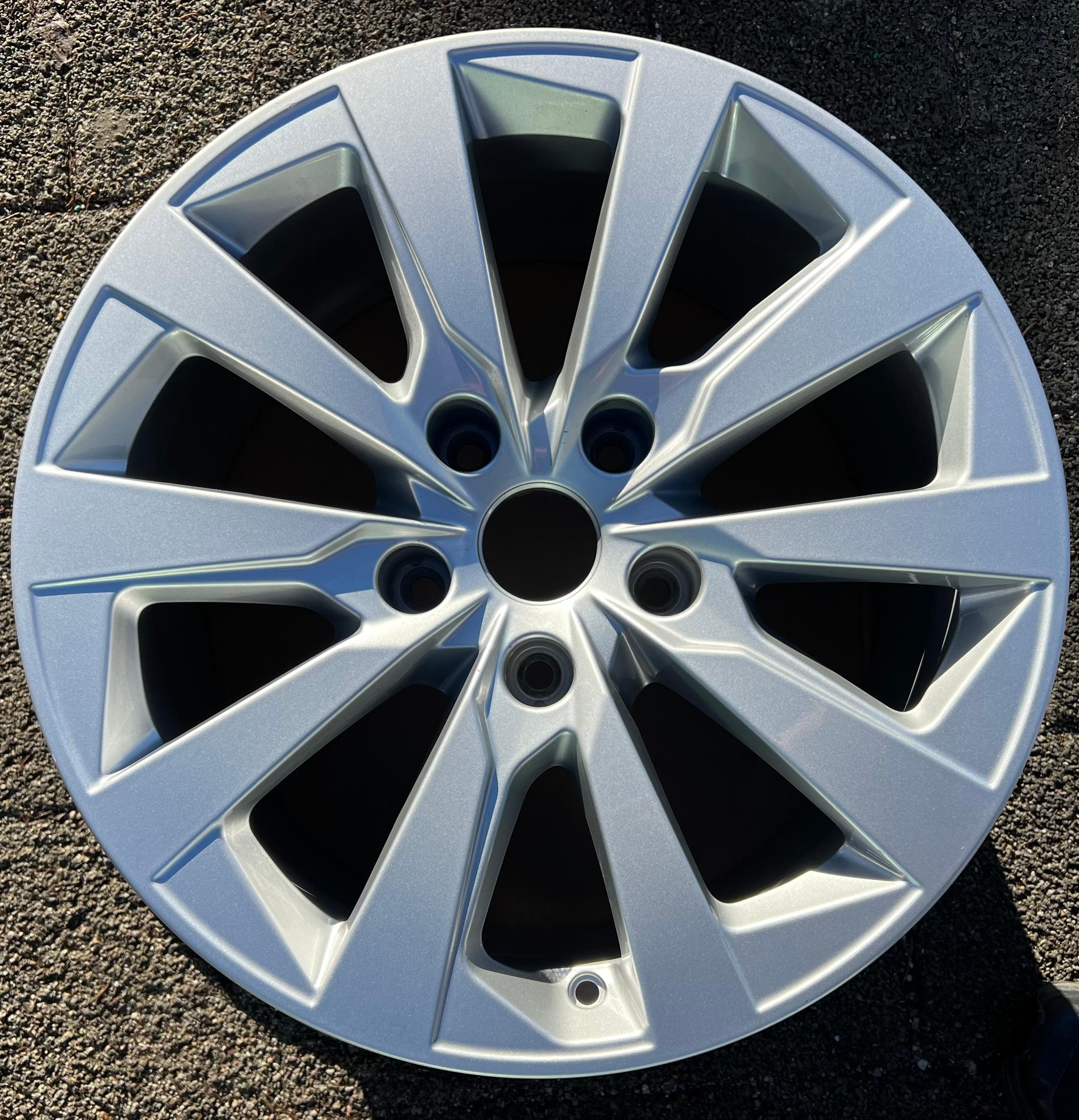 1 cerchio in lega originale da 19" per Audi Q6 GF 85H601025A 9x18 ET45, spedizione gratuita