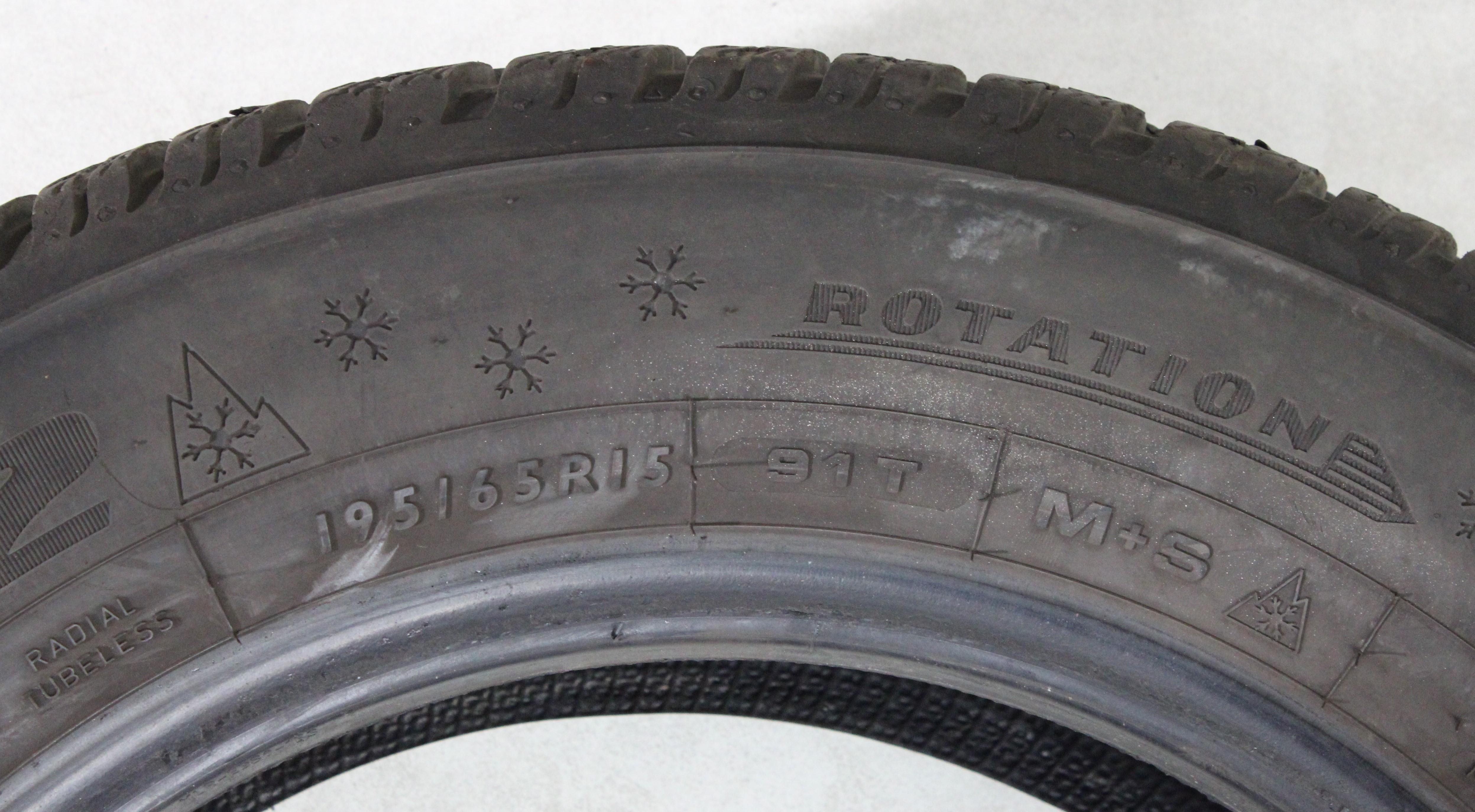 4 x 195/65R15 91T Winterreifen Dunlop Winter Response-2 2x6mm/2x7mm 2020