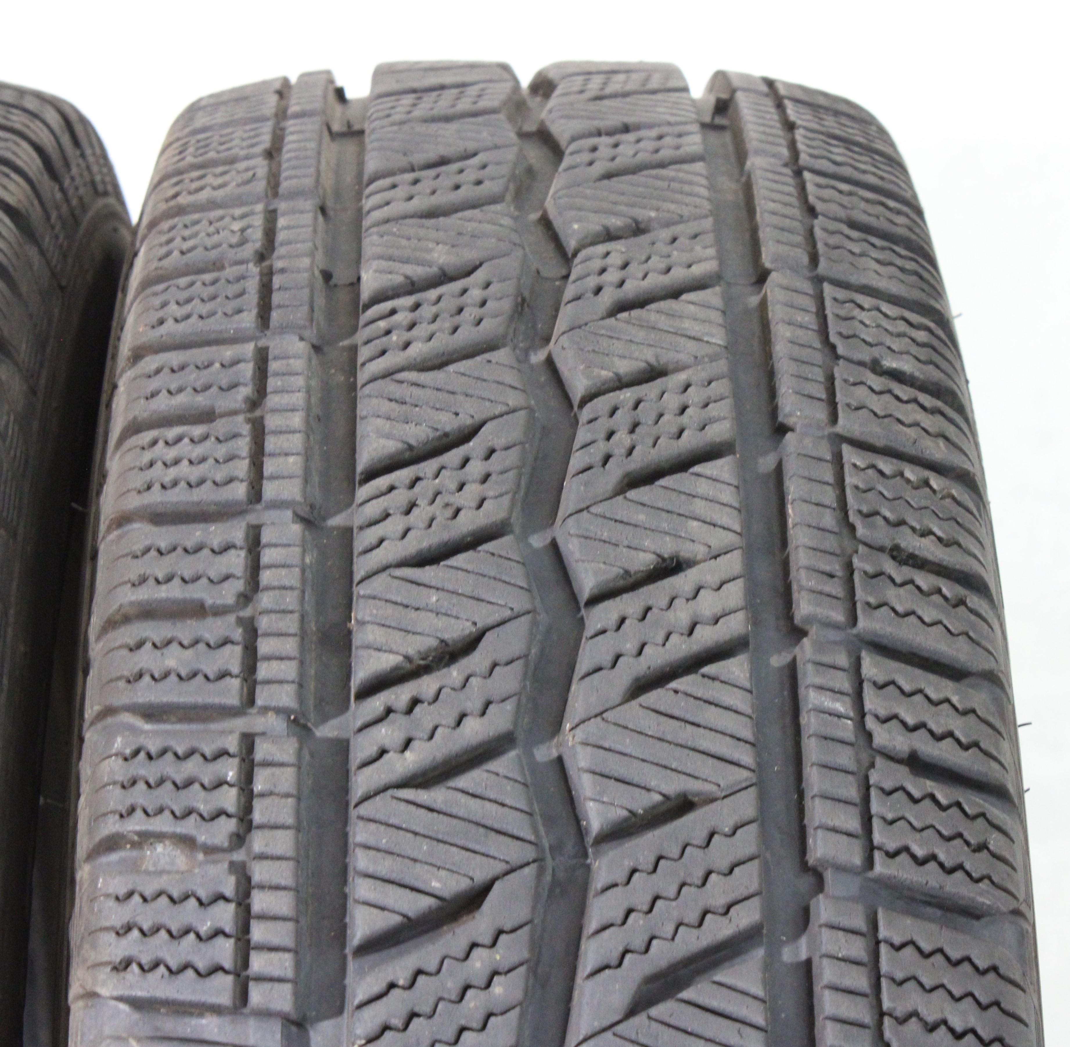 2 x 225/75R16C 121/120R Winterreifen Hankook Winter I*Cept LV 1x7-7,5mm/1x8-8,5mm 2025