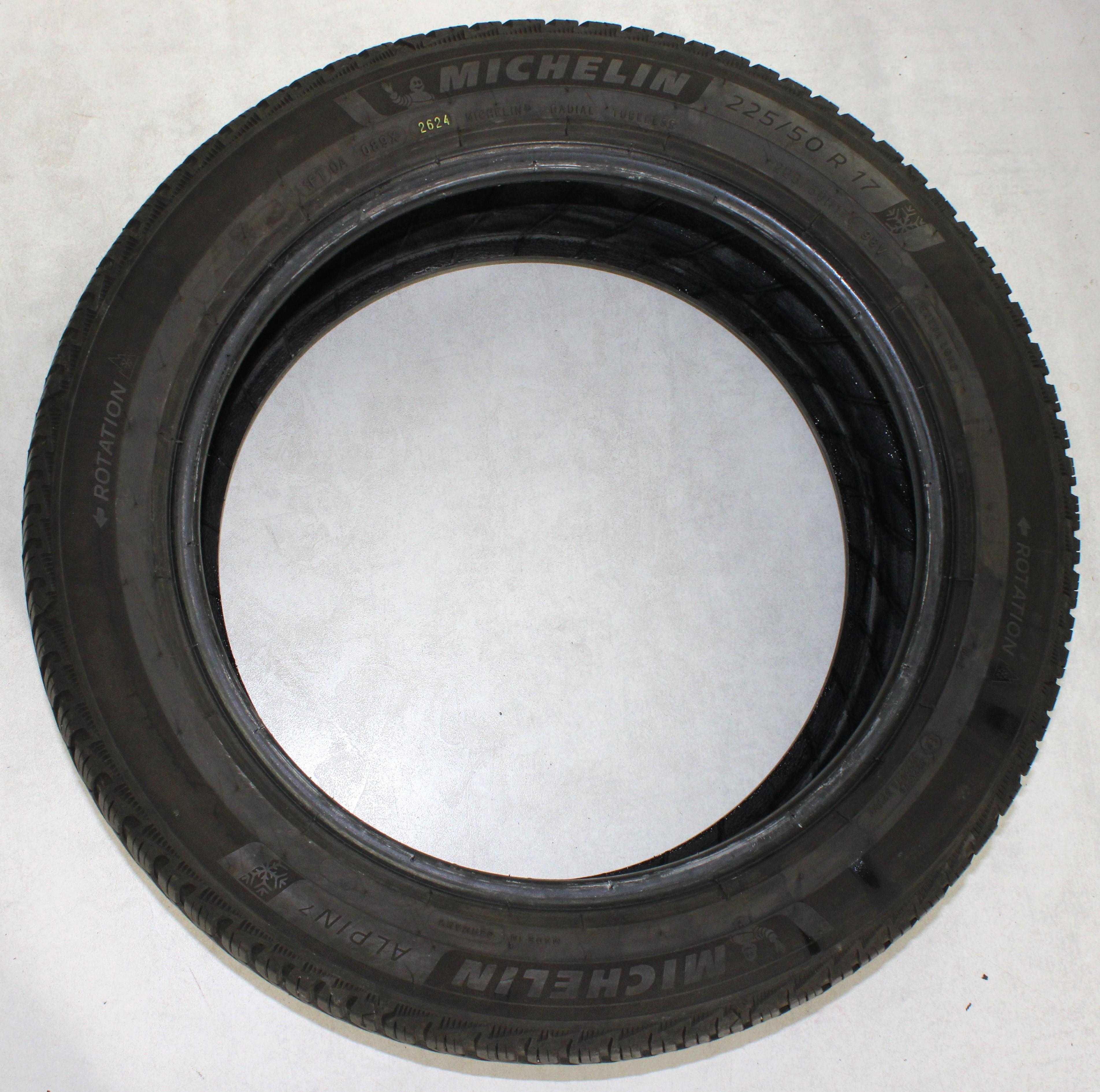 2 x 225/50R17 98V Winterreifen Michelin Alpin 7 4,5-5mm 2024 XL