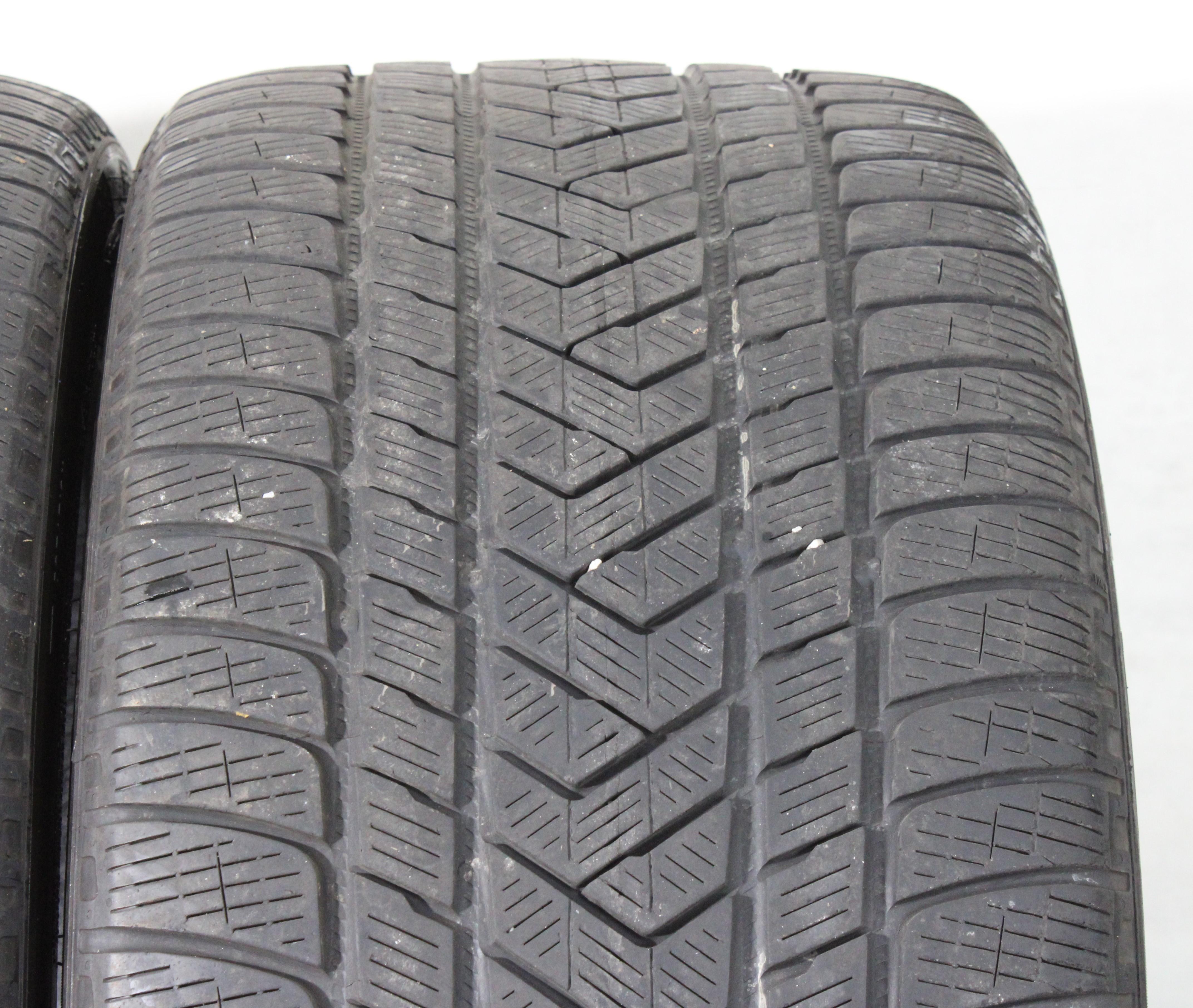 2 x 305/35R21 109V Winterreifen Pirelli Scorpion Winter N0 4-4,5mm 2019