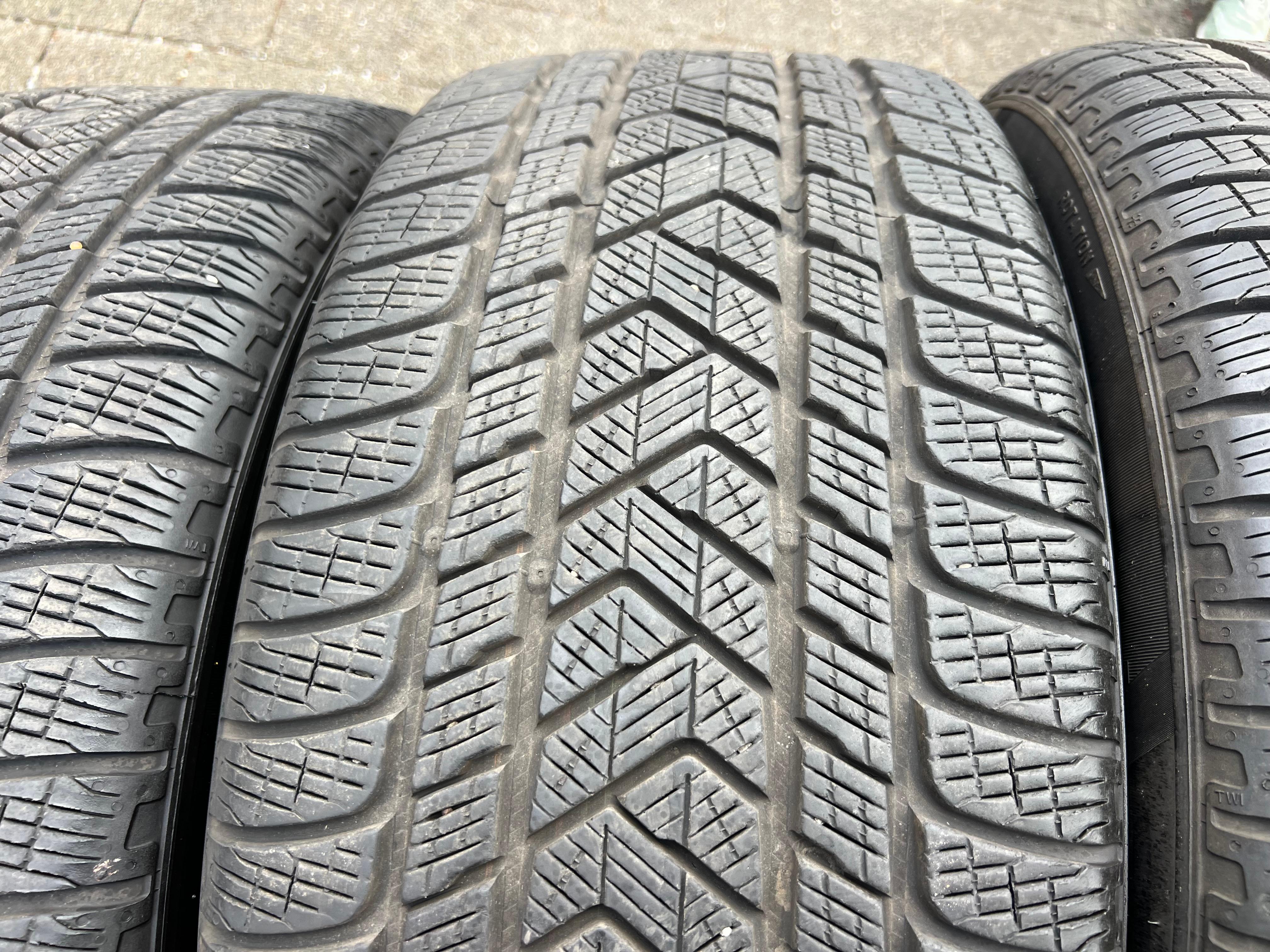 4 ORIGINELE 20" LICHTMETALEN WINTERWIELEN PORSCHE MACAN 265/45R20 104V 295/40R20 106V BANDENDRUKCONTROLESYSTEEM