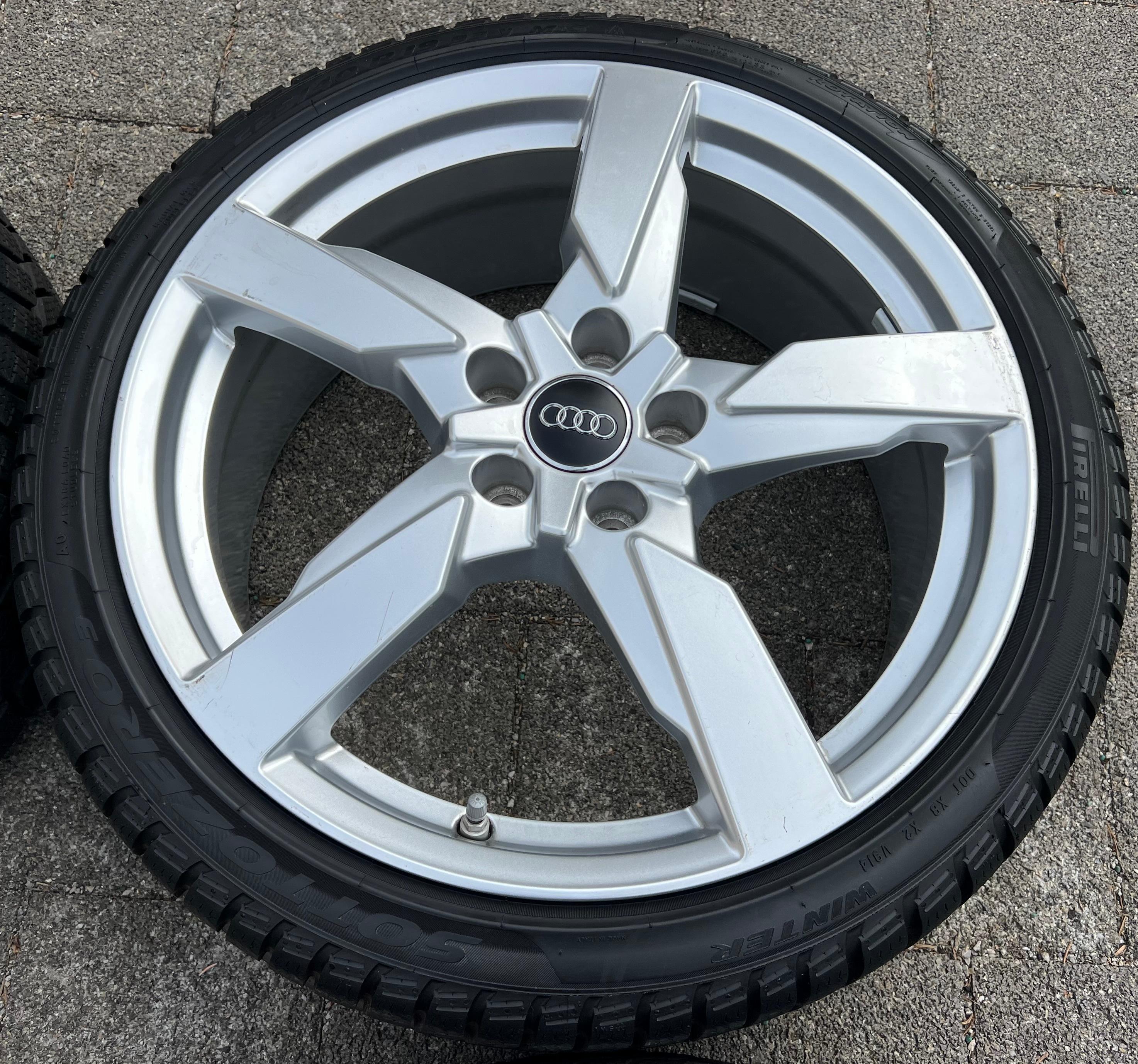 4 ORIGINELE 19" ALUMINIUM WINTERWIELEN AUDI TT TTS 8S 8S0601025AG 225/40R19 93V 2023 GRATIS VERZENDING