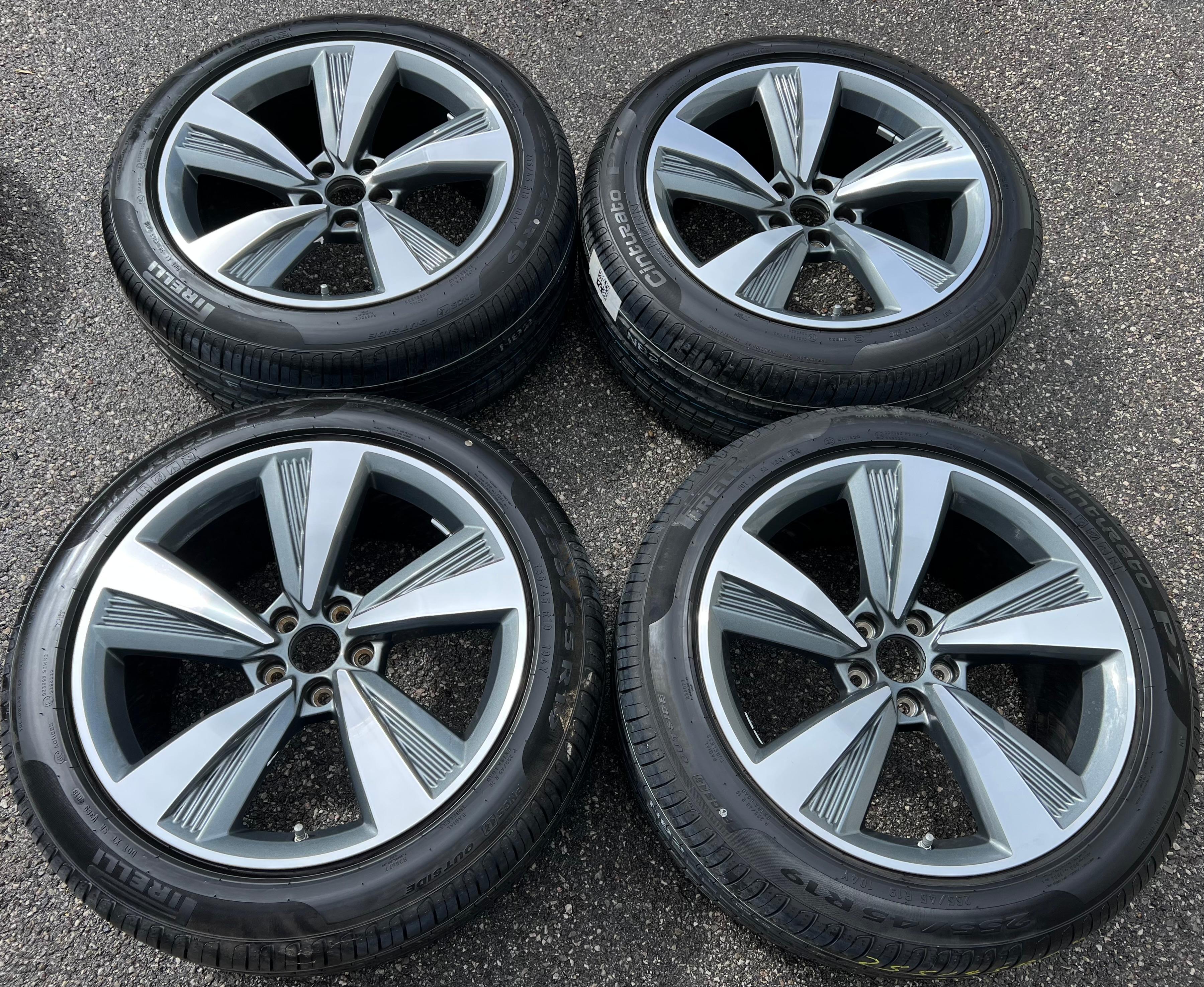 4 ORIGINAL 19" ALU SOMMERRÄDER AUDI A8 S8 4N 255/45R19 104Y 4N0601025C RDKS FREIHAUS
