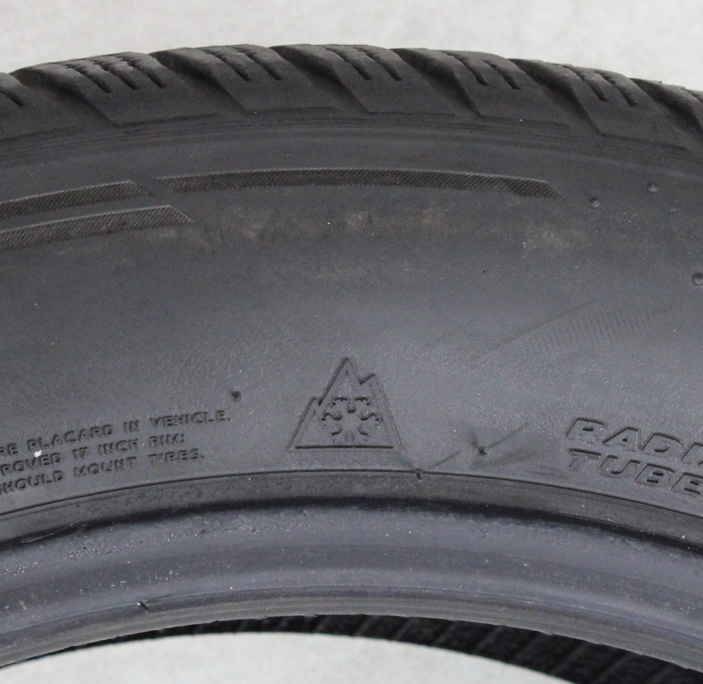 2 x 225/50R17 98H Winterreifen Hankook Winter I*Cept Evo 2 * 5,5-6mm 2019