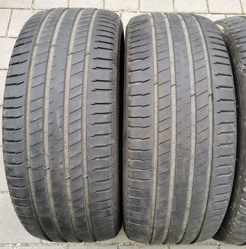 4 x 235/50R19 103V Sommerreifen Michelin Latitude Sport 3 Acoustic 2x 5-5,5mm und 2x 4,5-5mm 2016
