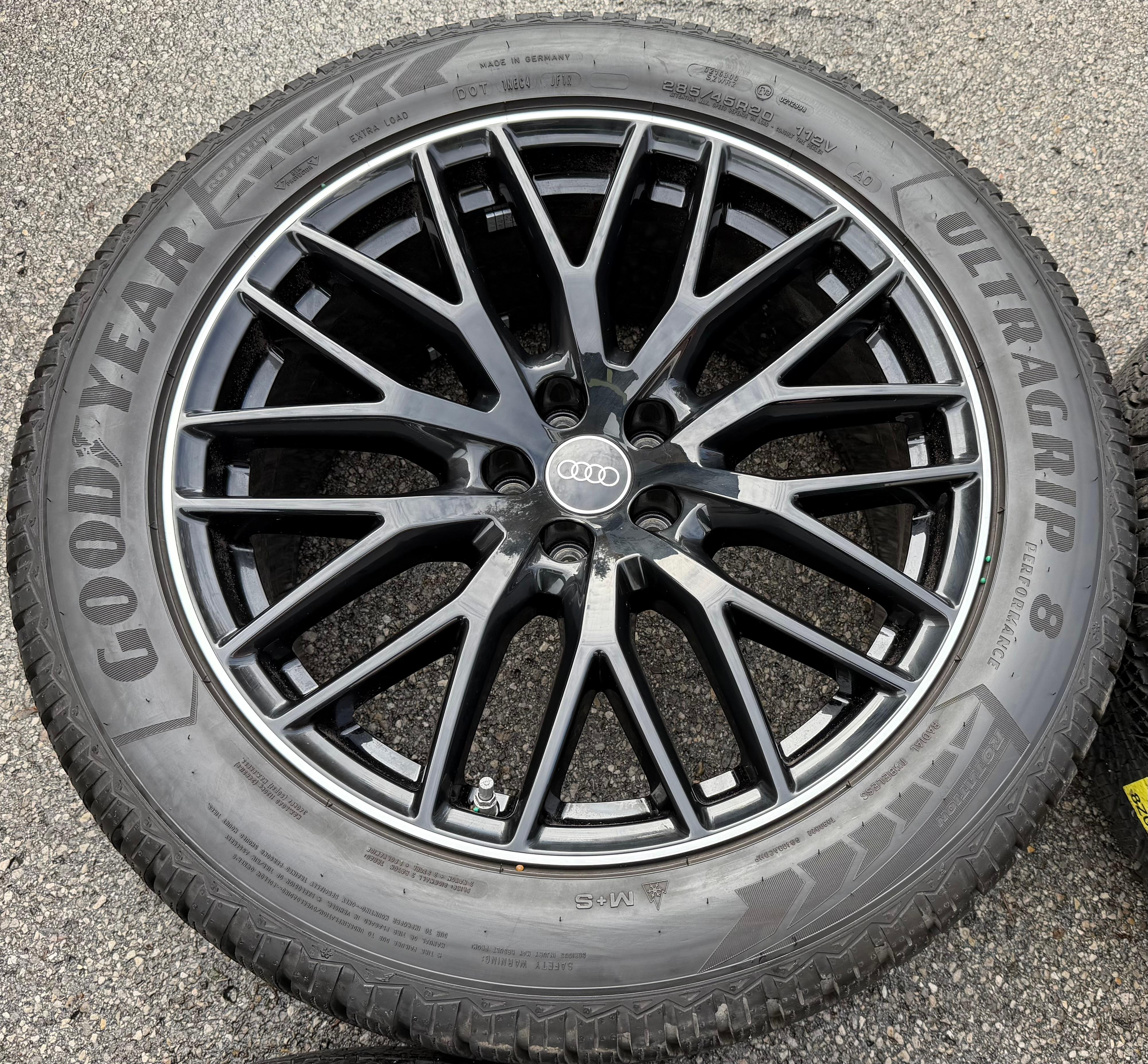 4 ruedas de invierno de aleación originales de 20" para Audi Q7 4M 4M0601025CR 285/45R20 112V Goodyear