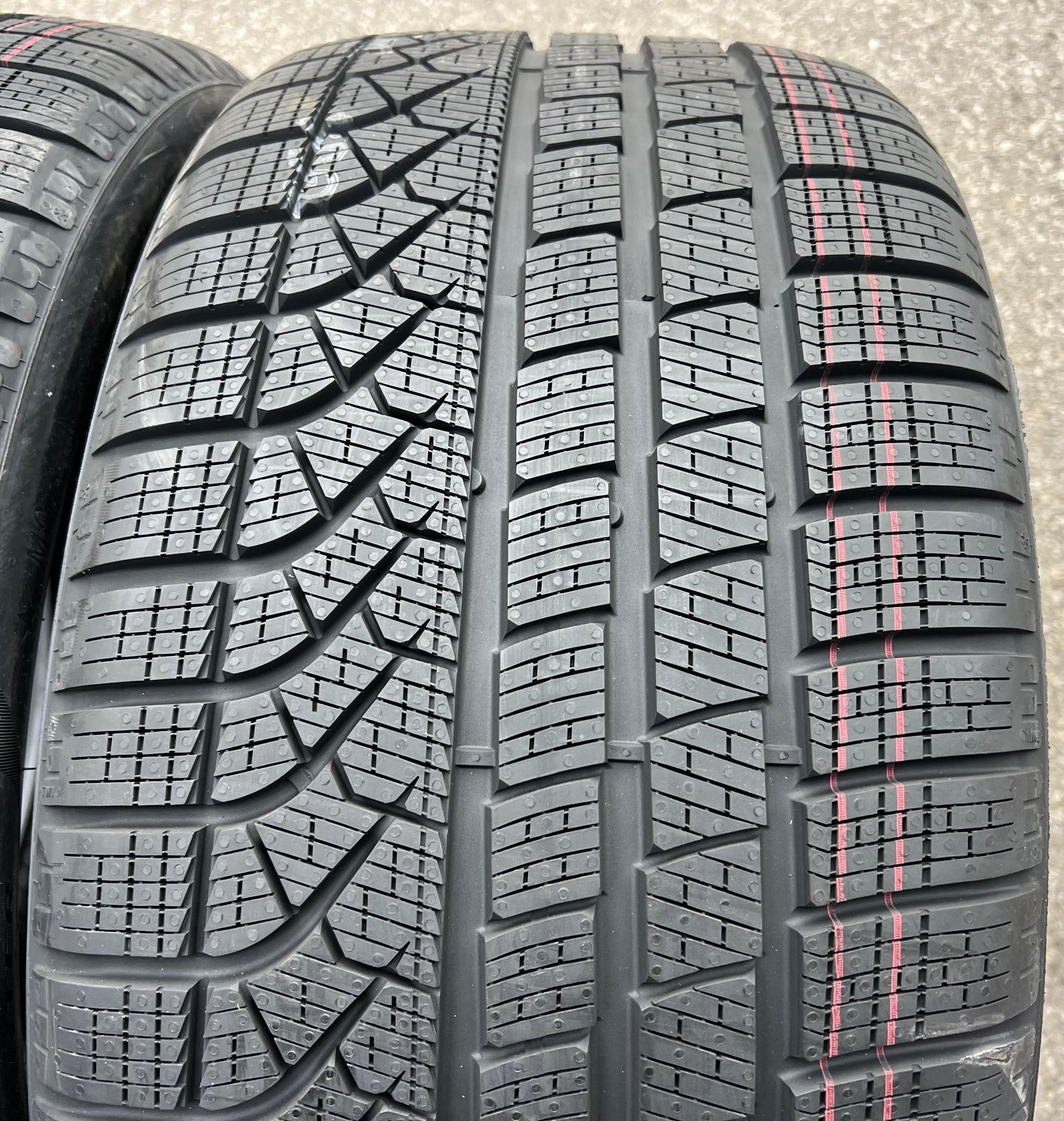 2 x 275/40R19 105H Winterbanden Pirelli Pzero Winter 2022 NIEUW Gratis verzending