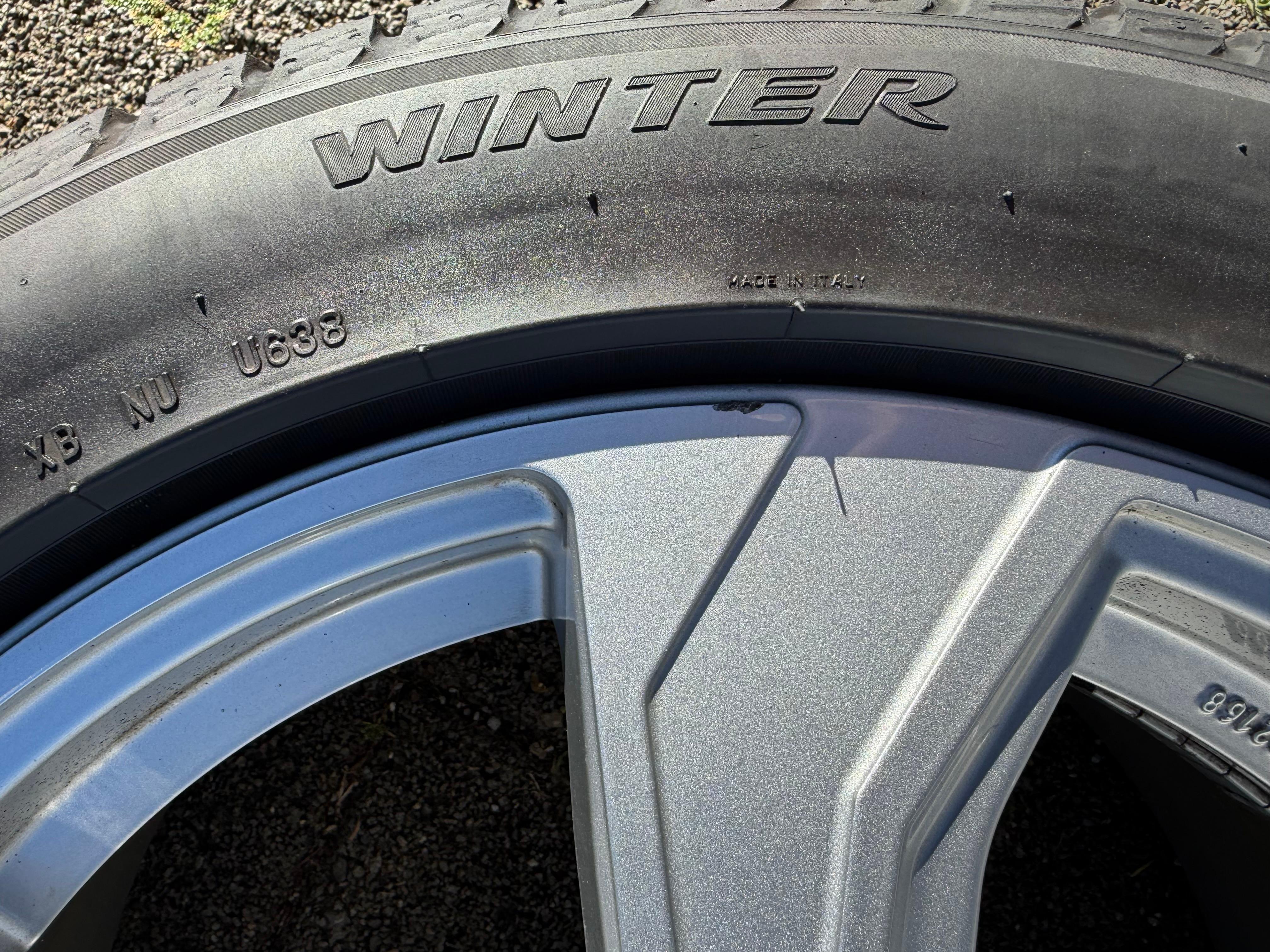 4 Alu 17" Winterräder Volvo S60 V60 V60 Cross Country S80 225/50R17 98H Pirelli