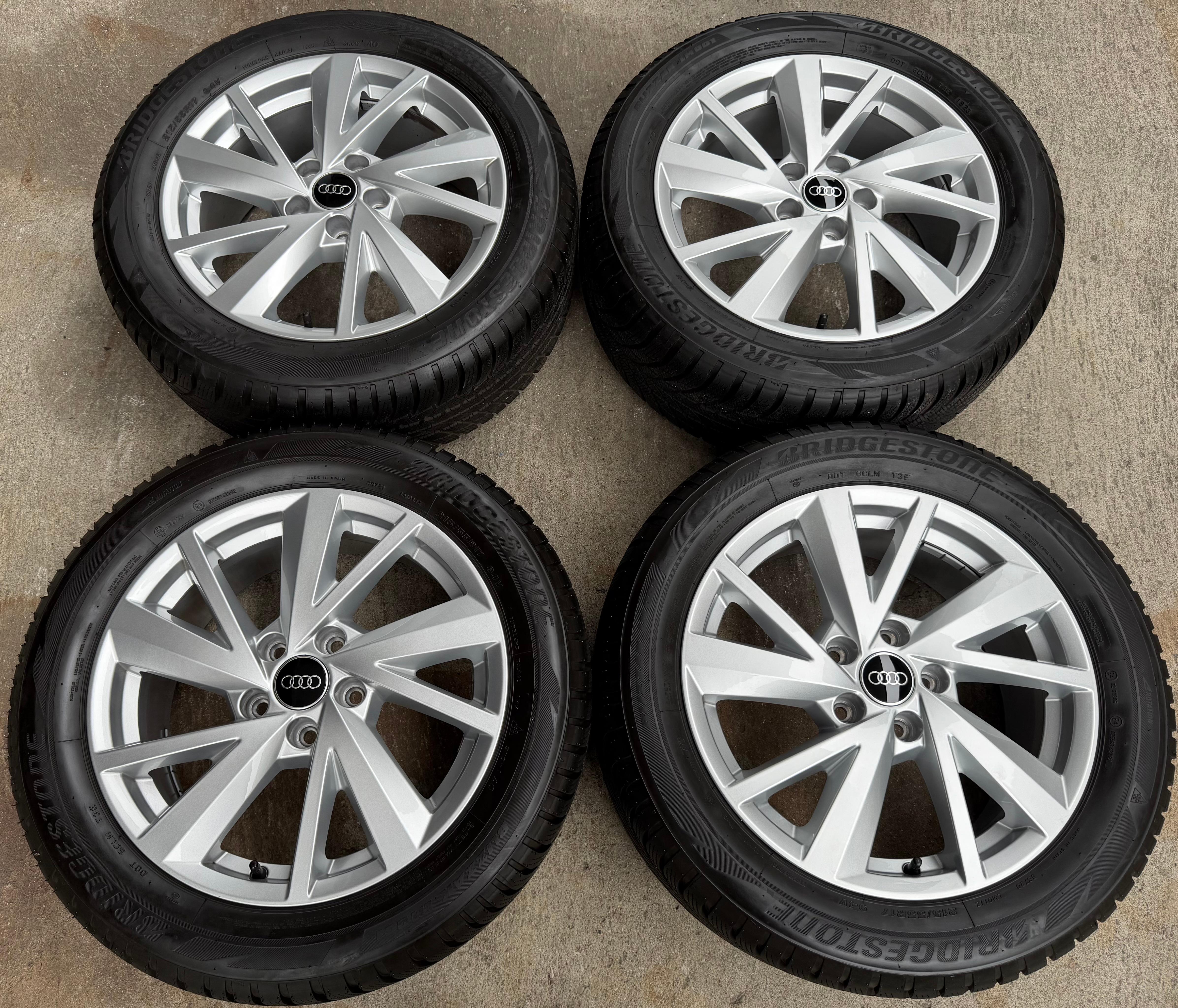 4 Original 17" Alu Winterräder Audi Q2 215/55R17 94V Bridgestone 2023