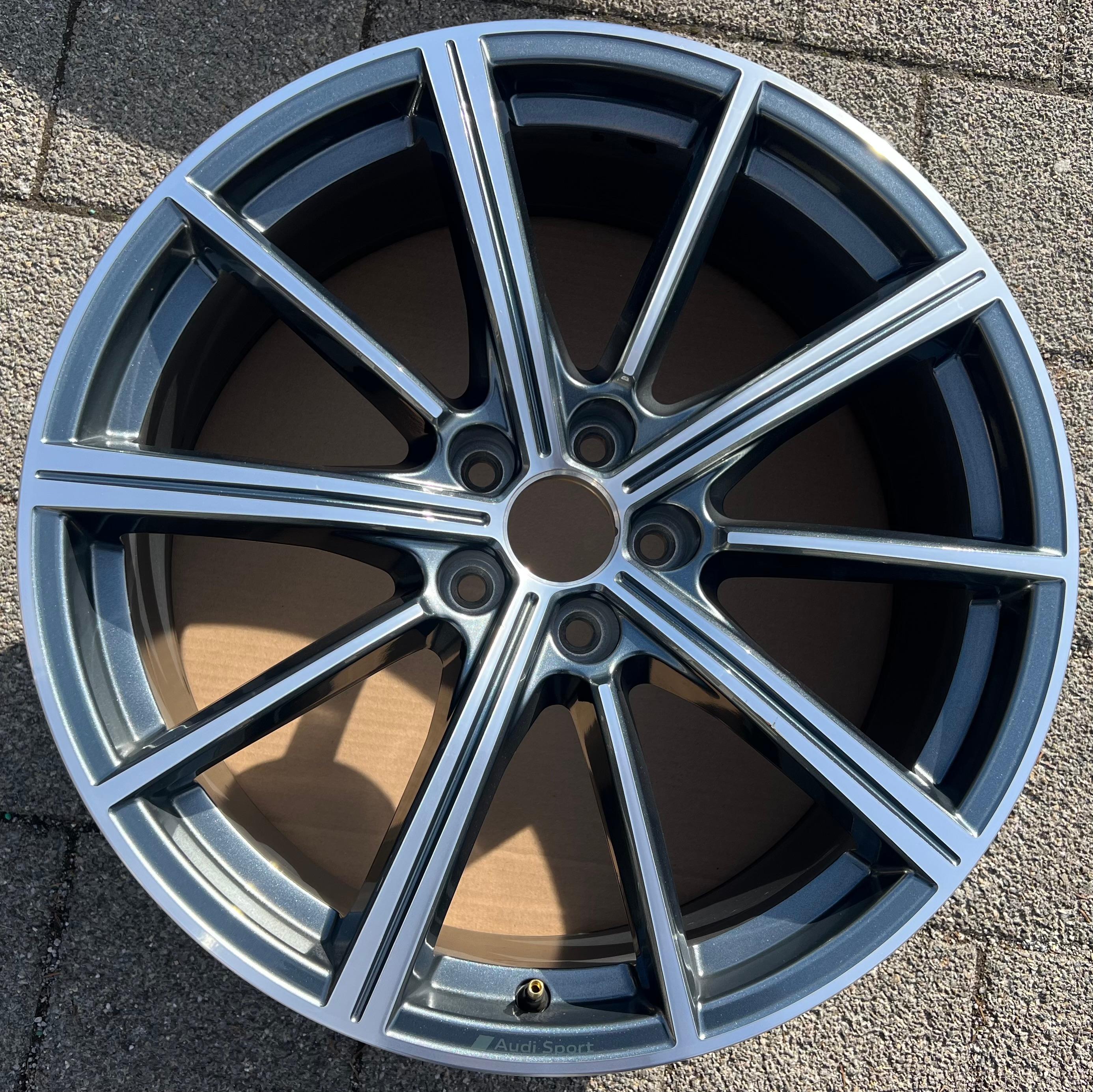1 jante alu d'origine 20" pour Audi Q5 SQ5, année de fabrication 80, référence 80A601025AP, 8x20, déport ET39, livraison gratuite