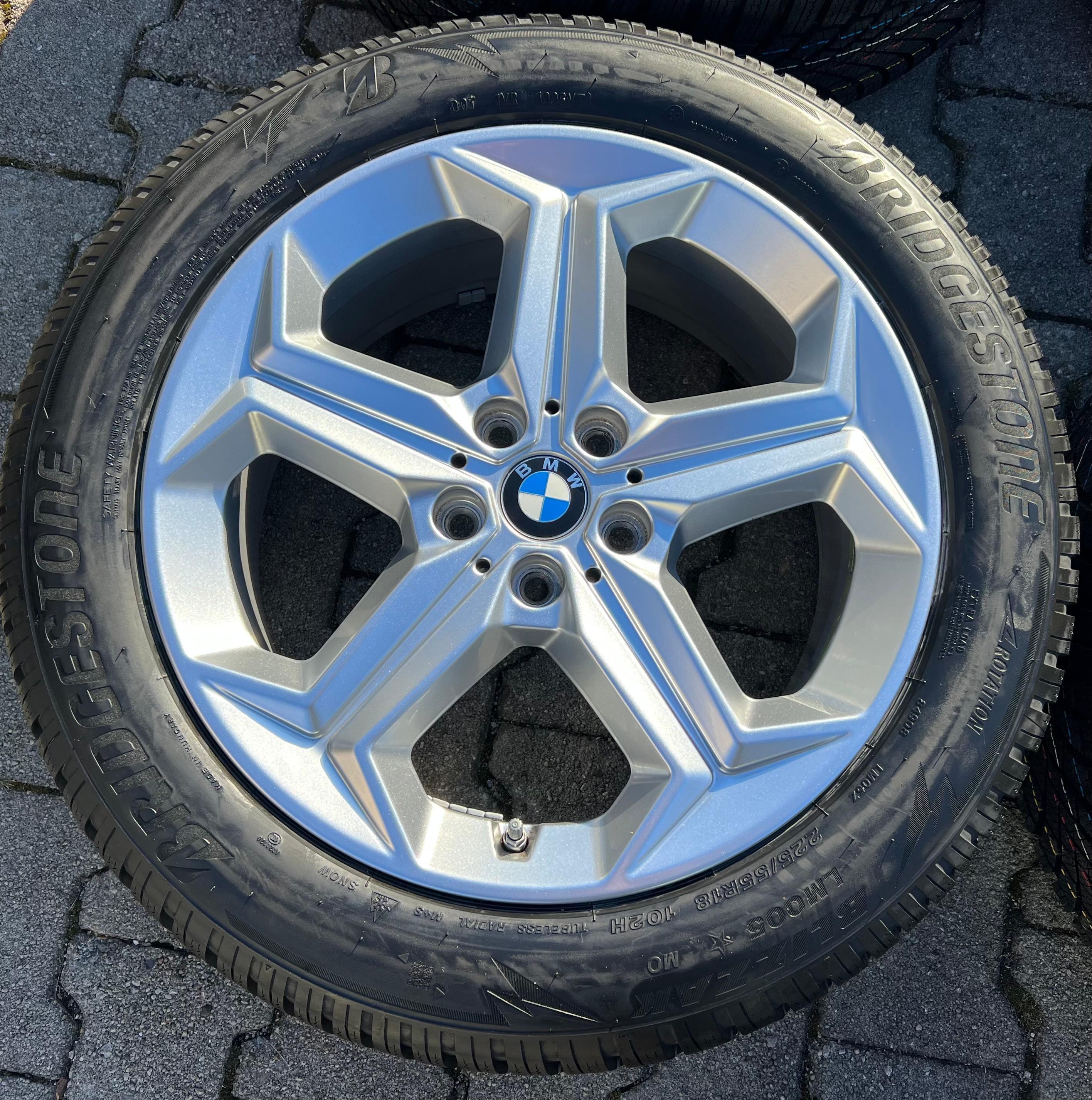 4 ORIGINELE 18" ALU WINTERWIELEN BMW X1 iX1 U11 X2 U10 225/55R18 102H 6898039 2022 FREIHAUS