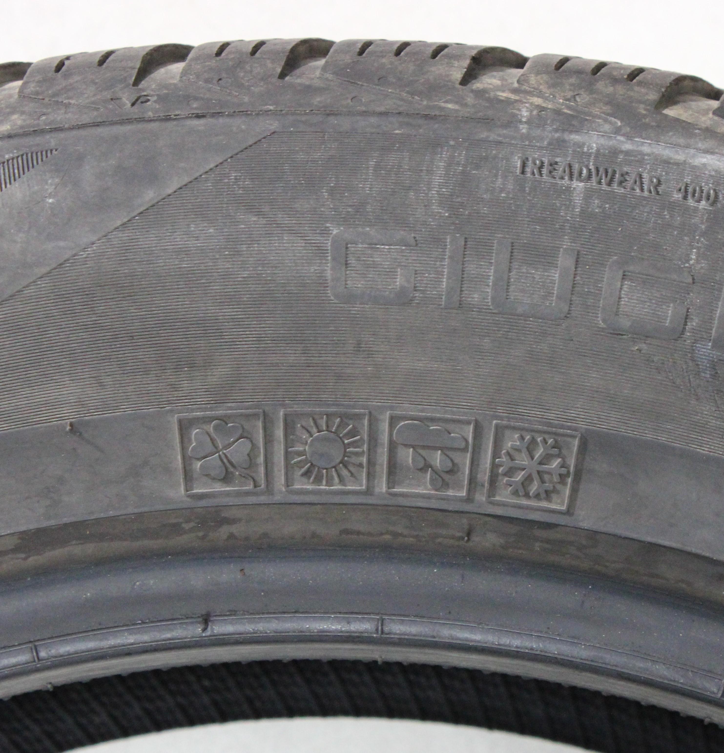 2 x 235/55R19 105W 2 x 255/50R19 107W Ganzjahresreifen Vredestein Quatrac Pro 5-5,5mm 2021