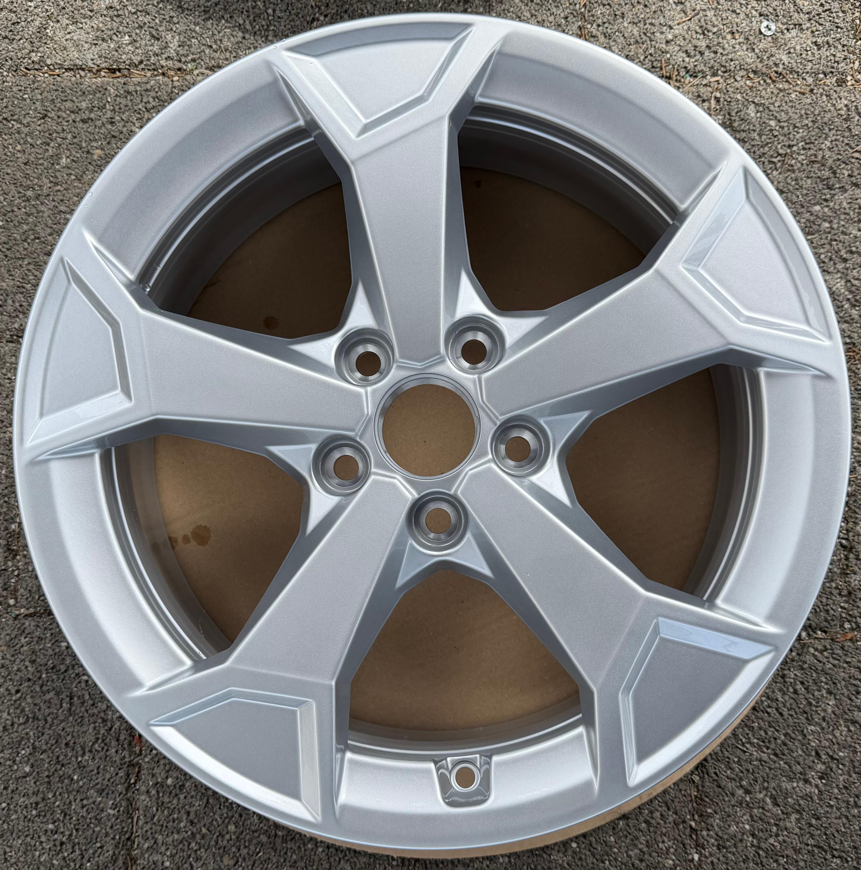 1 jante alu d'origine 17 pouces pour Audi Q3 F3 (réf. 83A601025AL), 7x17, déport 40, livraison gratuite