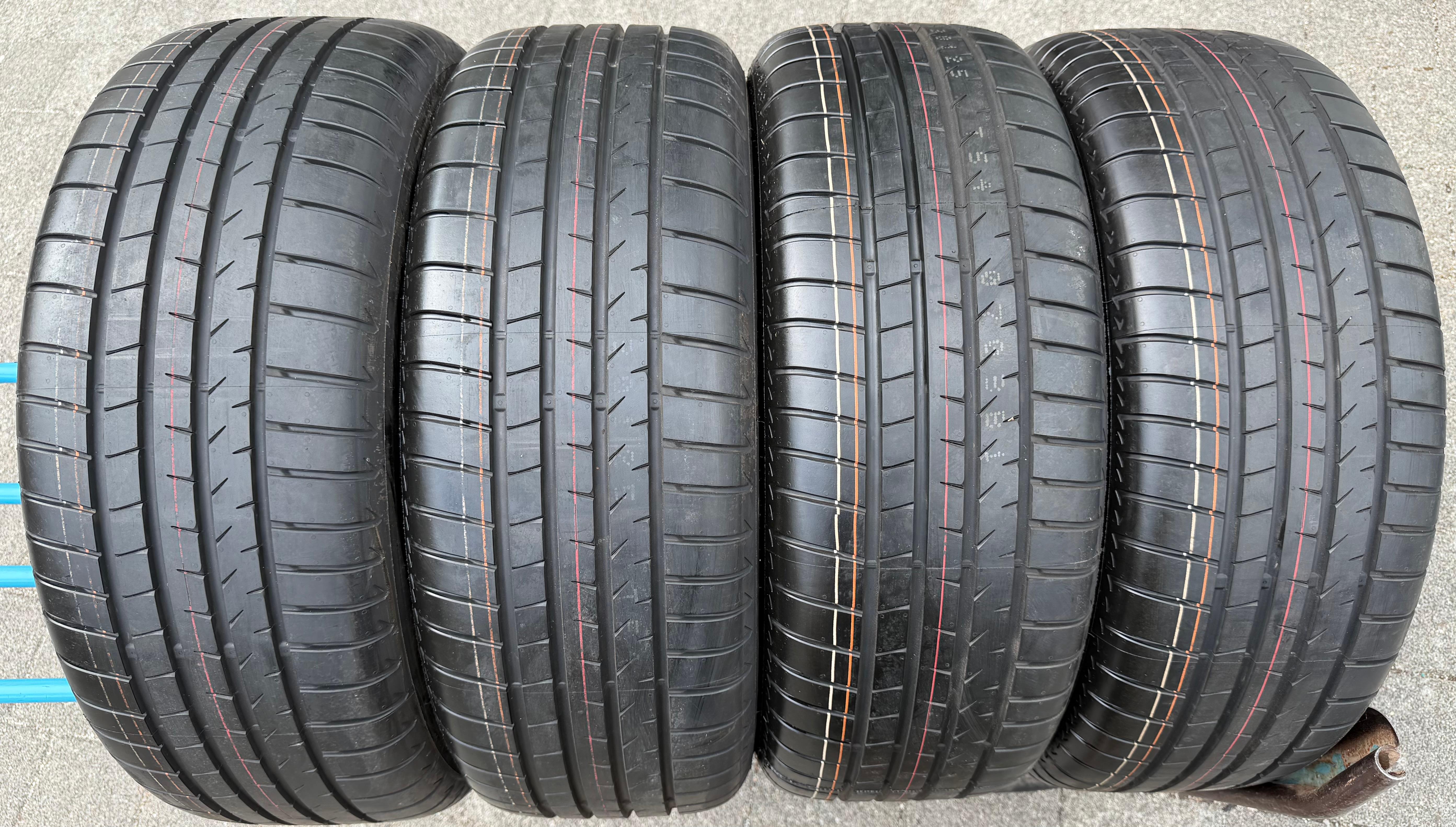 4 originele 19-inch aluminium zomerwielen voor Audi Q3 F3B 83A 83A601025L 235/50R19 99V Bridgestone
