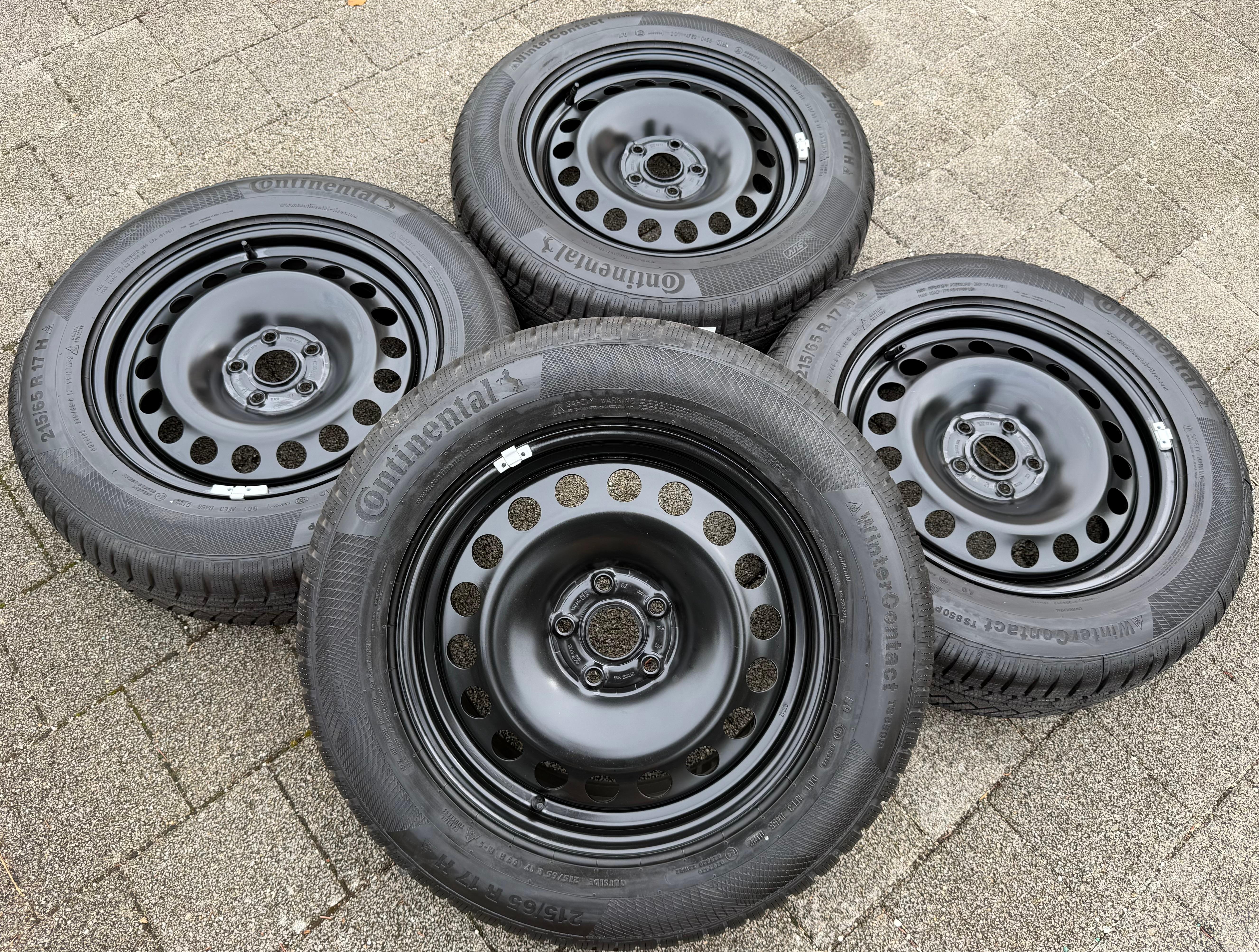 4 Winterräder Audi Q3 F3 Seat Tarraco Skoda Kodiaq VW Tiguan II 5NA 215/65R17 99H Continental