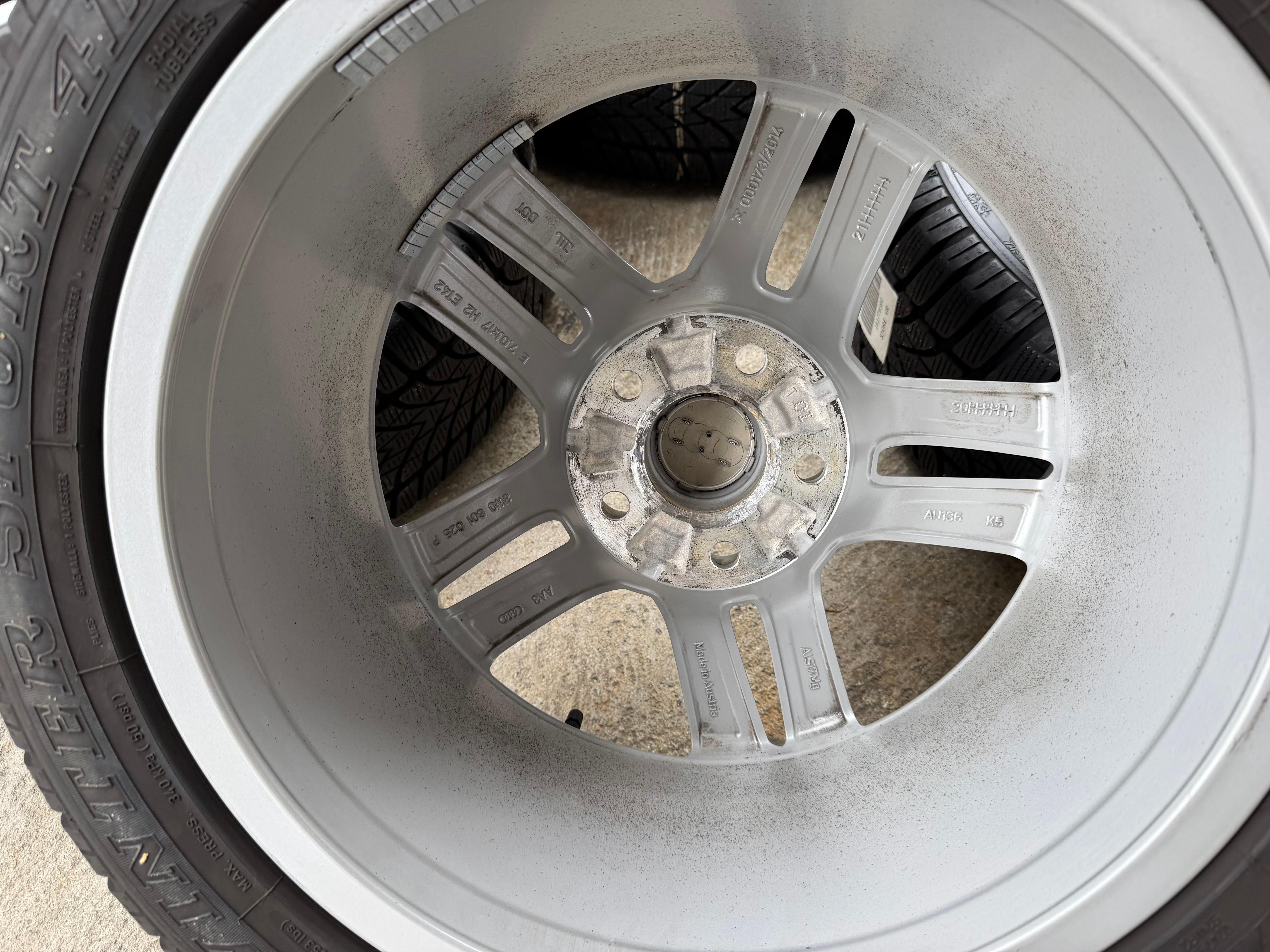 4 Original 17" Alu Winterräder Audi A4 B9 8W 8W0601025P 225/50R17 98H Dunlop