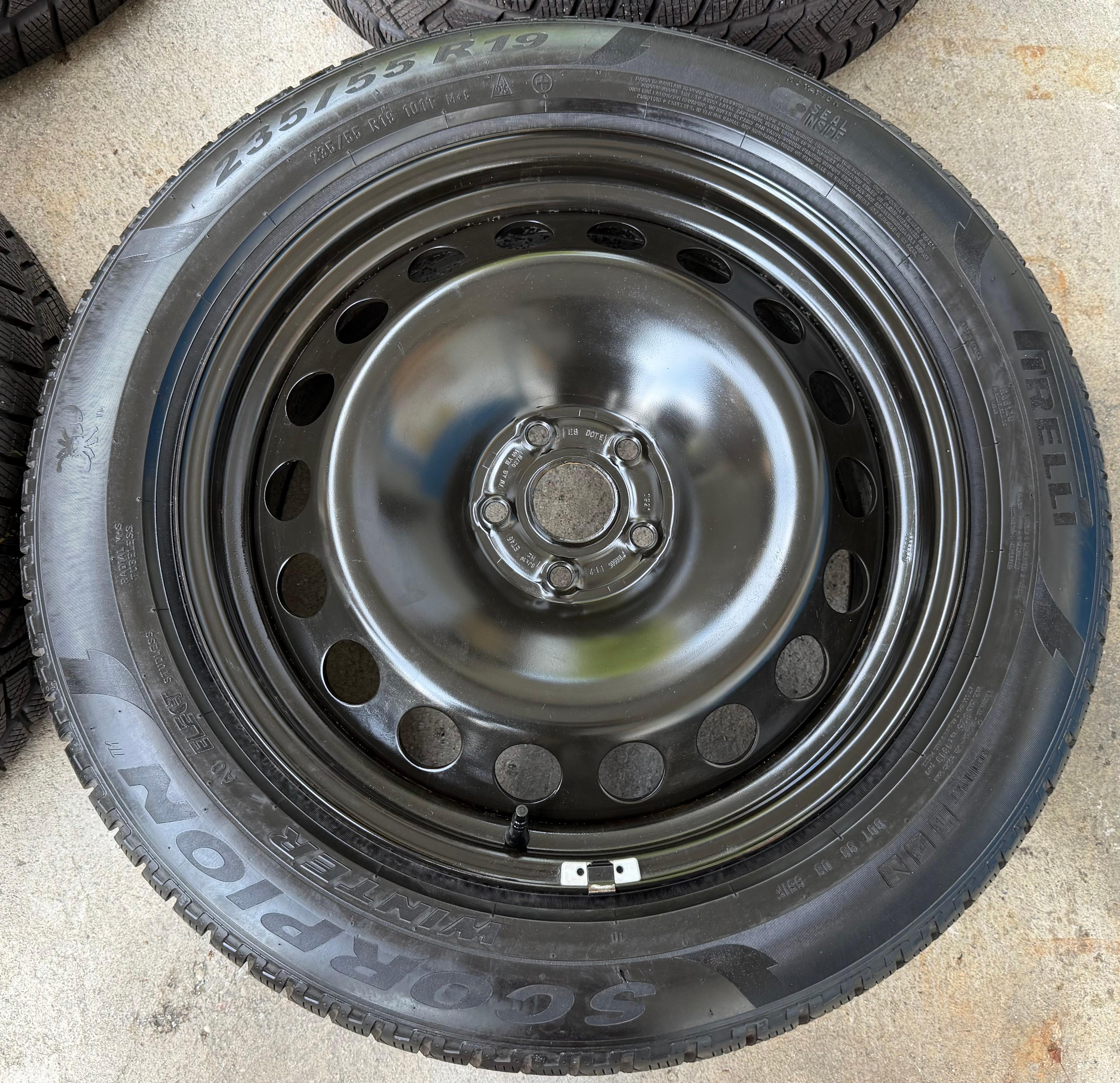 4 Winterräder Audi Q4 Skoda Elroq Enyak VW ID.4 ID.5 1EA601027B PIRELLI 2021