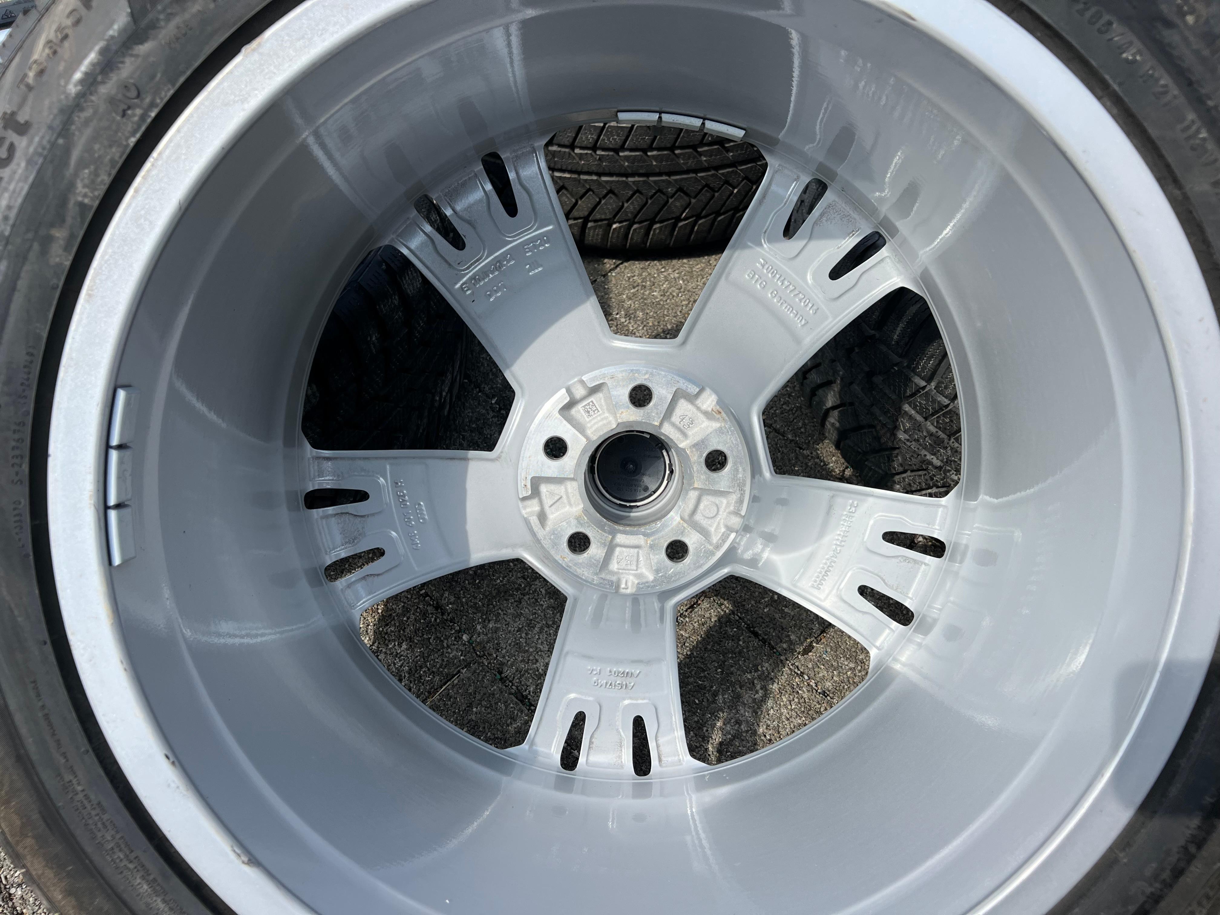 4 ORIGINAL 21" ALU WINTERRÄDER AUDI Q8 SQ8 4M 4M8601025H 285/45R21 113V CONTINENTAL FREIHAUS