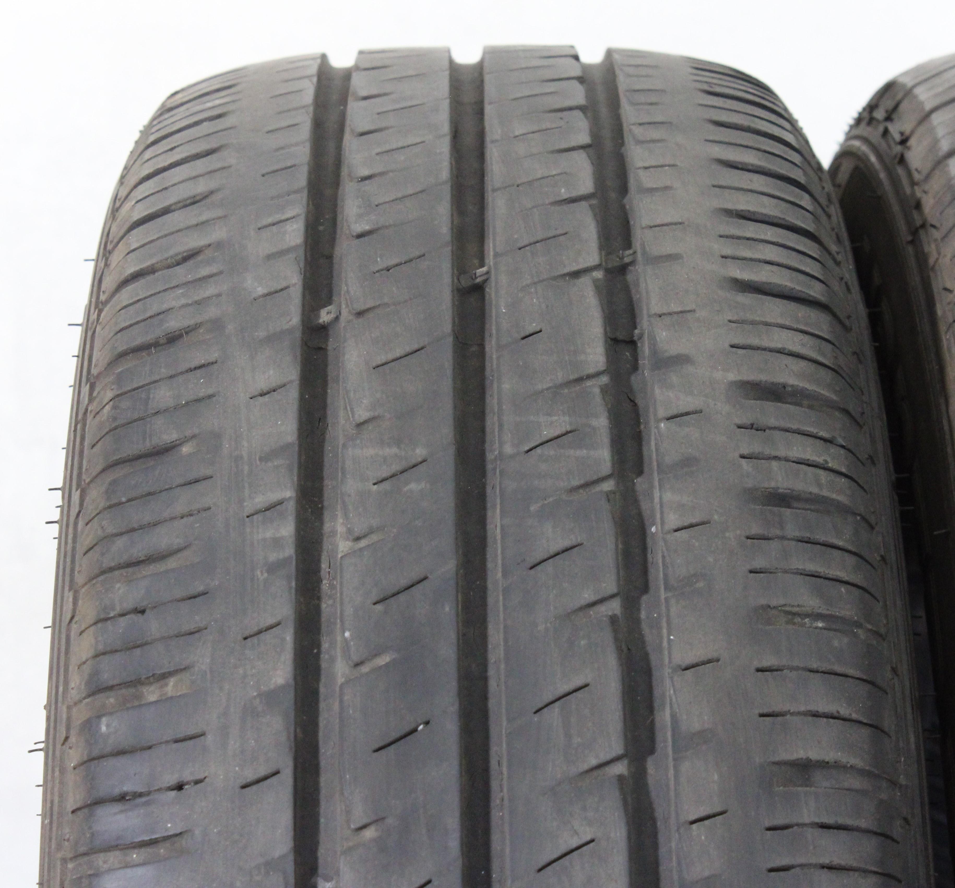 2 x 205/65R16C 107/105T Sommerreifen Hankook Vantra LT 4,5-5mm 2024