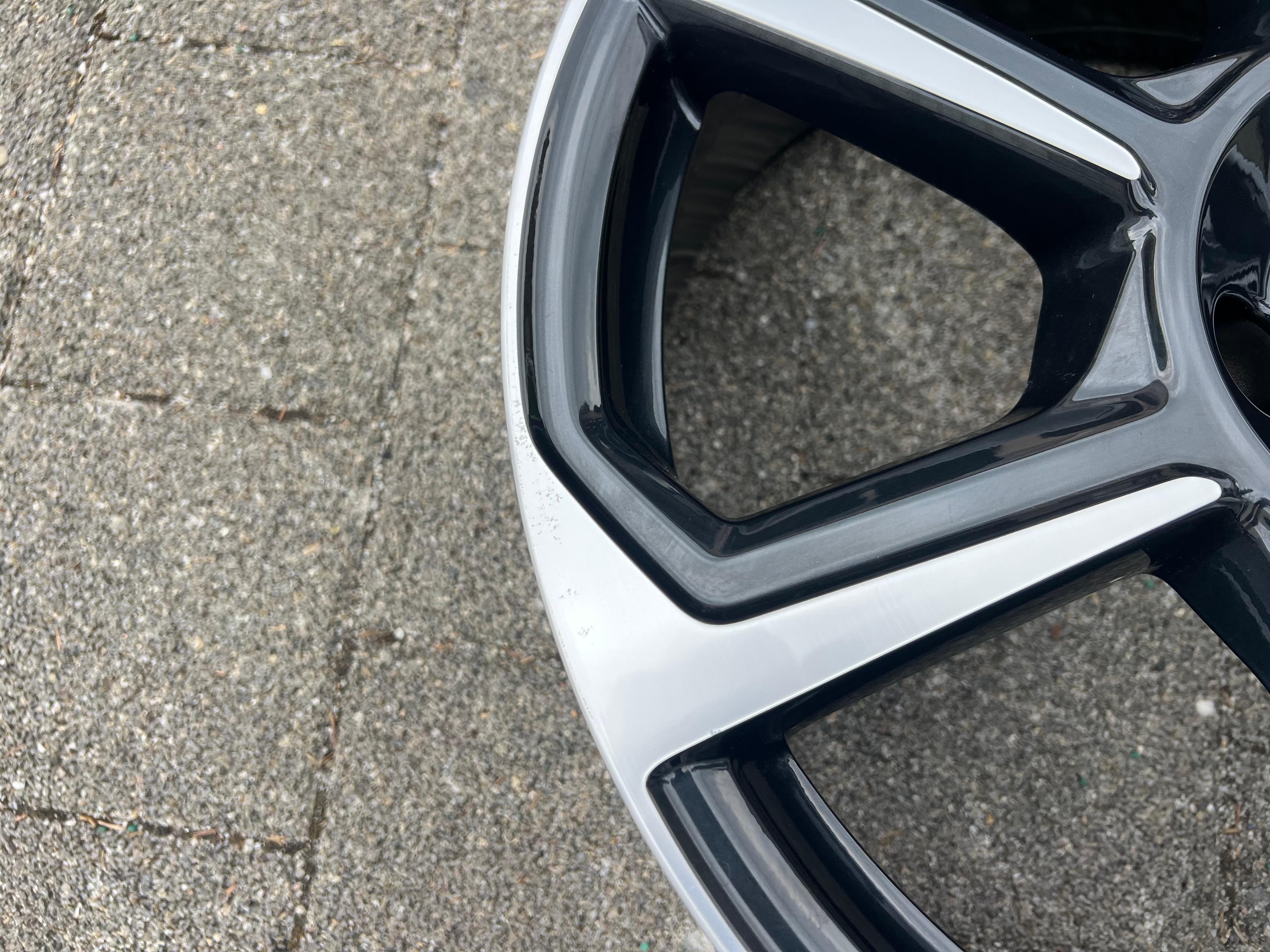 1 X ORIGINAL 19" ALUFELGE AUDI Q3 SQ3 F3 83A601025BB 8,5x19 ET38 FELGE FREIHAUS