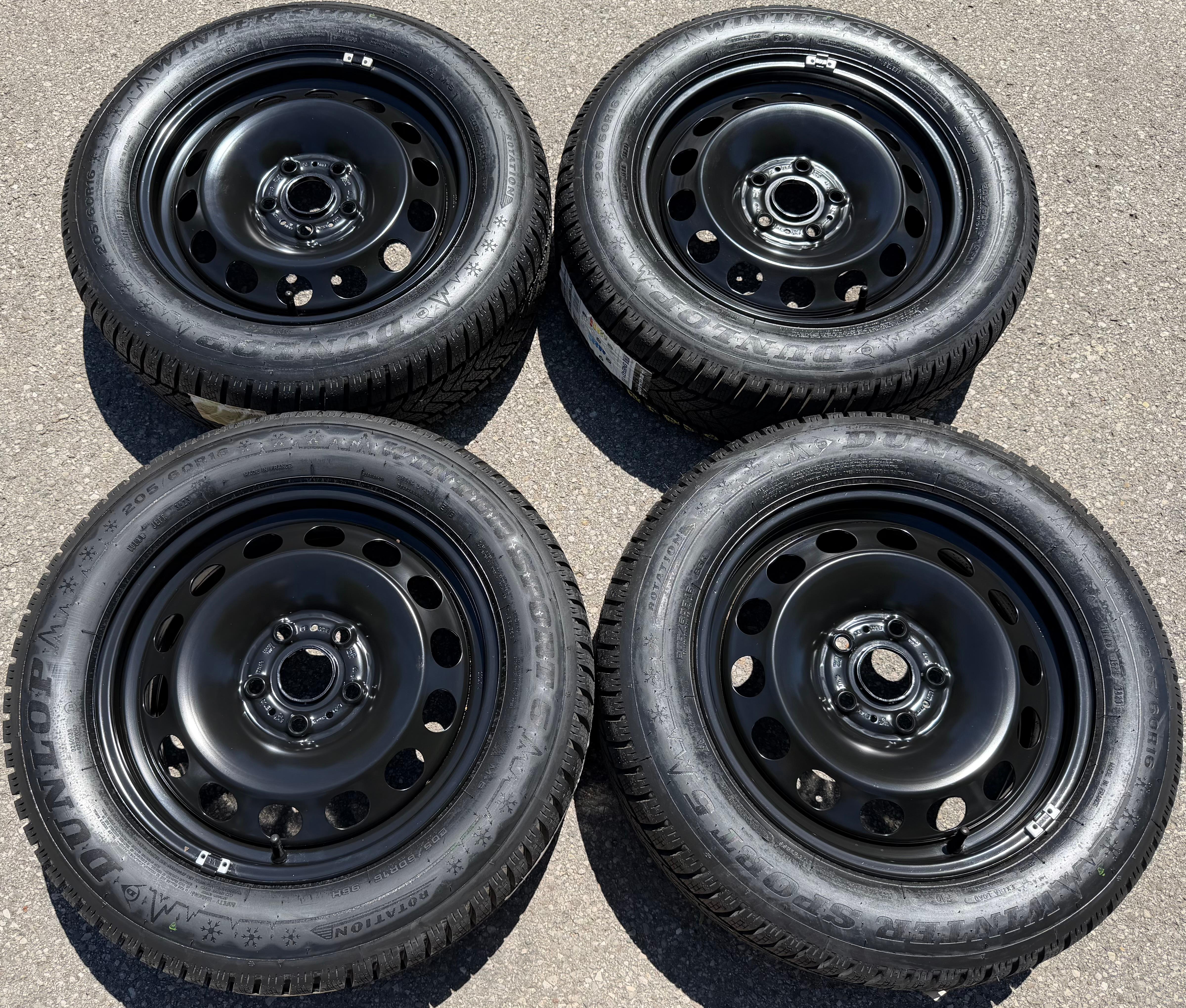 4 Winterräder Audi Q2 GA VW T-Roc 205/60R16 96H Dunlop 5Q0601027CK 5Q0601027CJ NEU