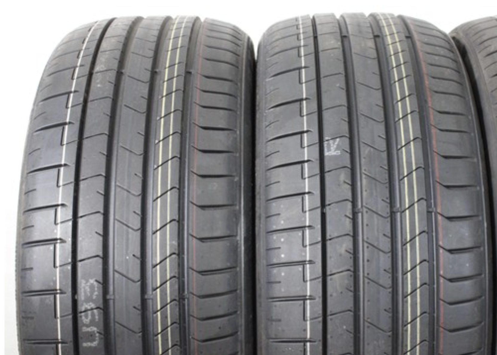 Cerchi estivi in alluminio da 19" per Audi A2, VW T-Roc, Passat B8, CJ, Beetle, Superb 3 e 4 - 225/40R19 93W