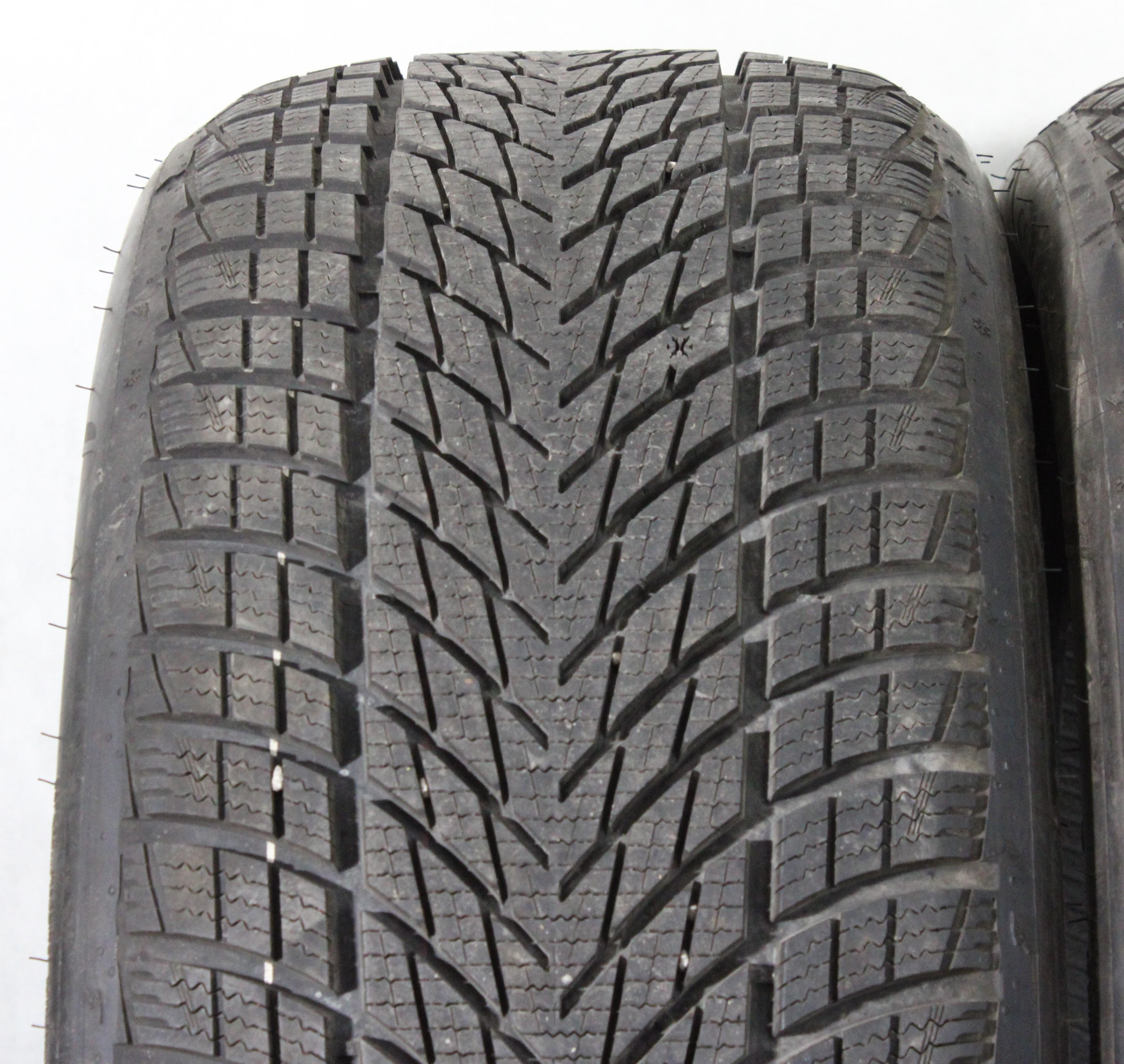 2 x 245/40R19 98H Winterreifen Goodyear Ultra Grip Performance 3 R0 7,5mm 2024/2025 XL