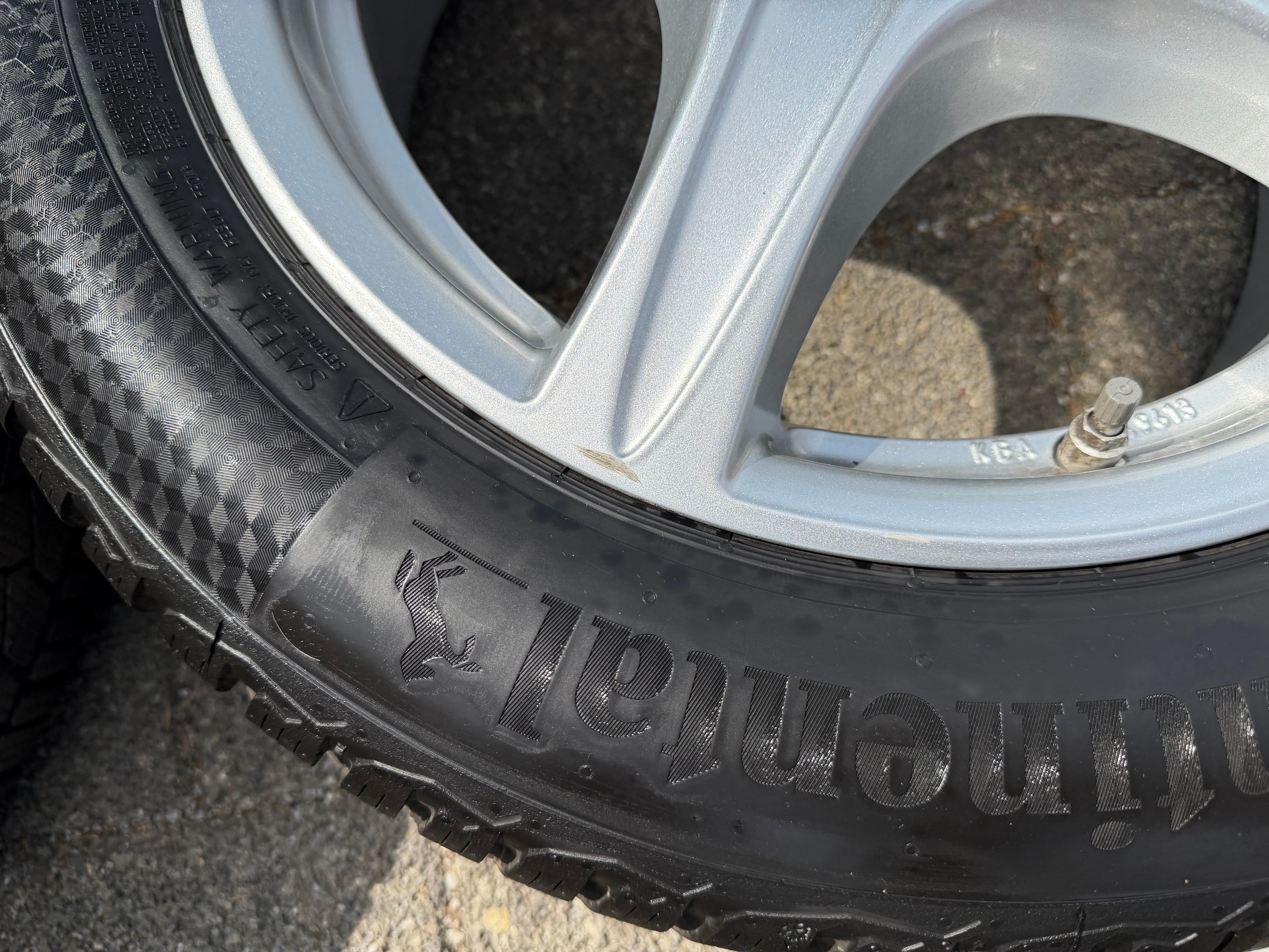 4 Alu Winterräder BMW 1ER Reihe F40 2ER Grand Coupe F44 195/60R16 89H RDKS Continental