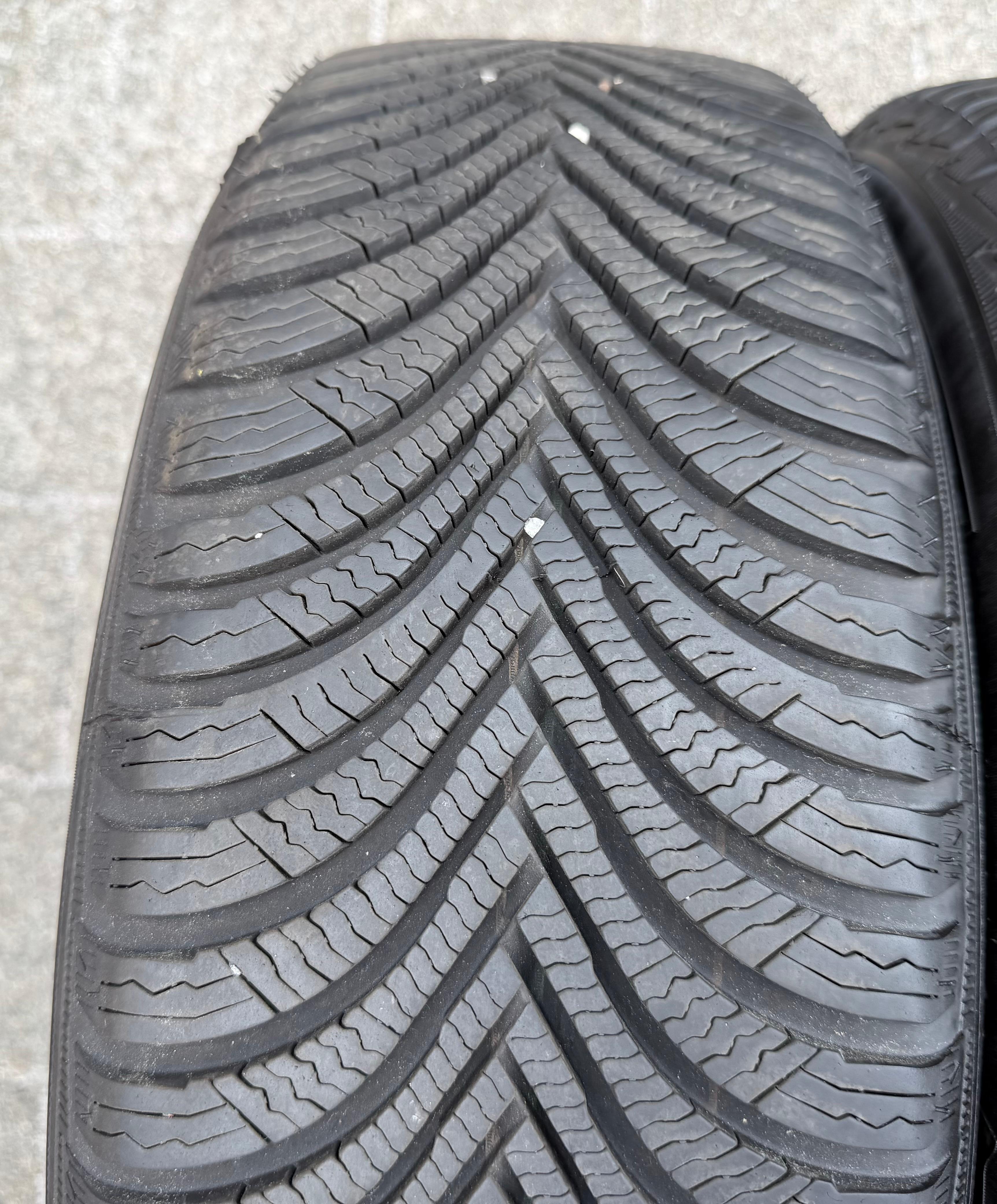 2 x 205/60R16 92H Winterreifen Michelin Alpin 5 7,5mm 2023