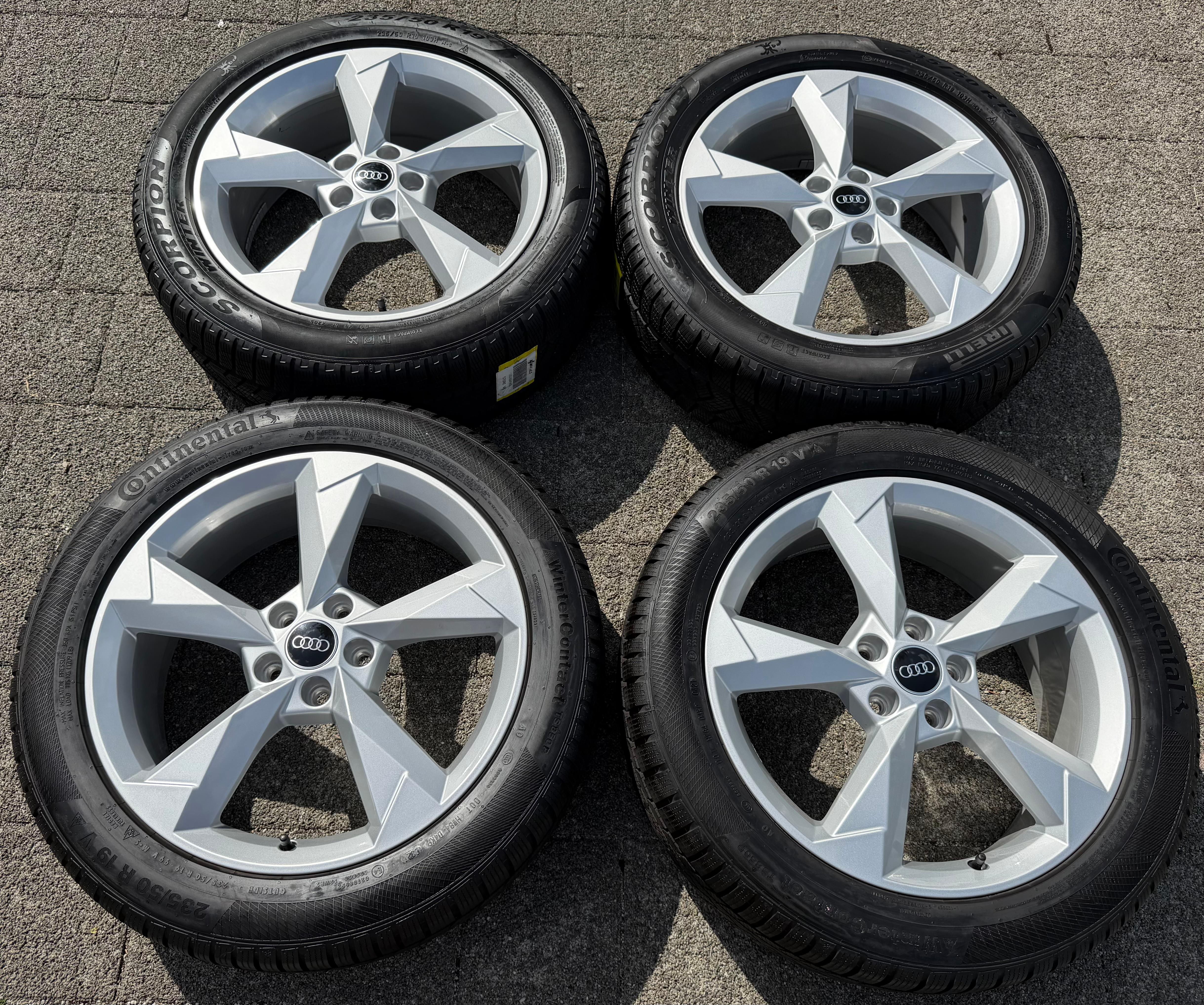 4 Original 19" Alu Winterräder Audi Q3 F3B 83A 83A601025N 235/50R19 99V Winter