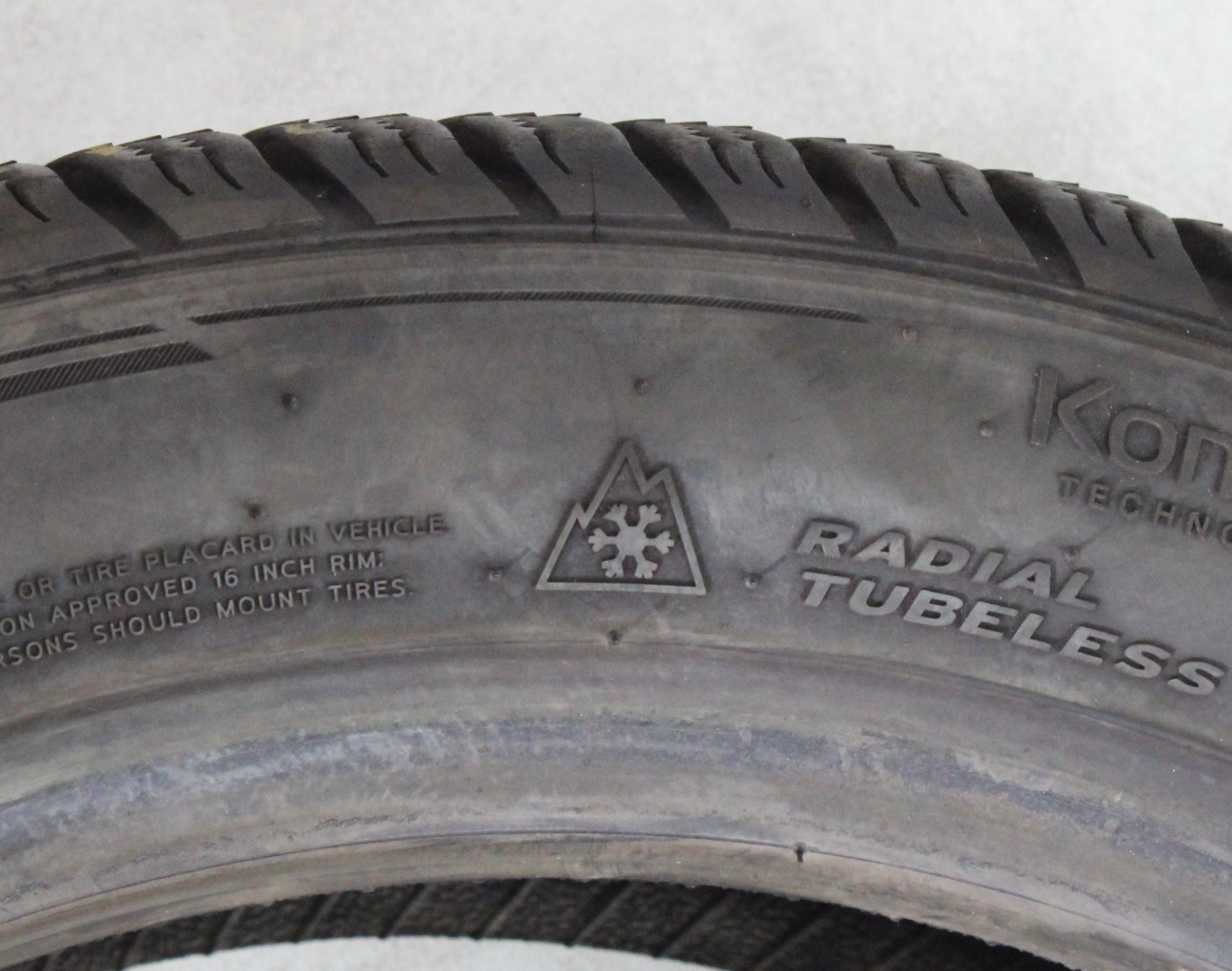 2 x 215/45R16 90H Winterreifen Hankook Winter I*Cept Evo 2 5,5mm 2018