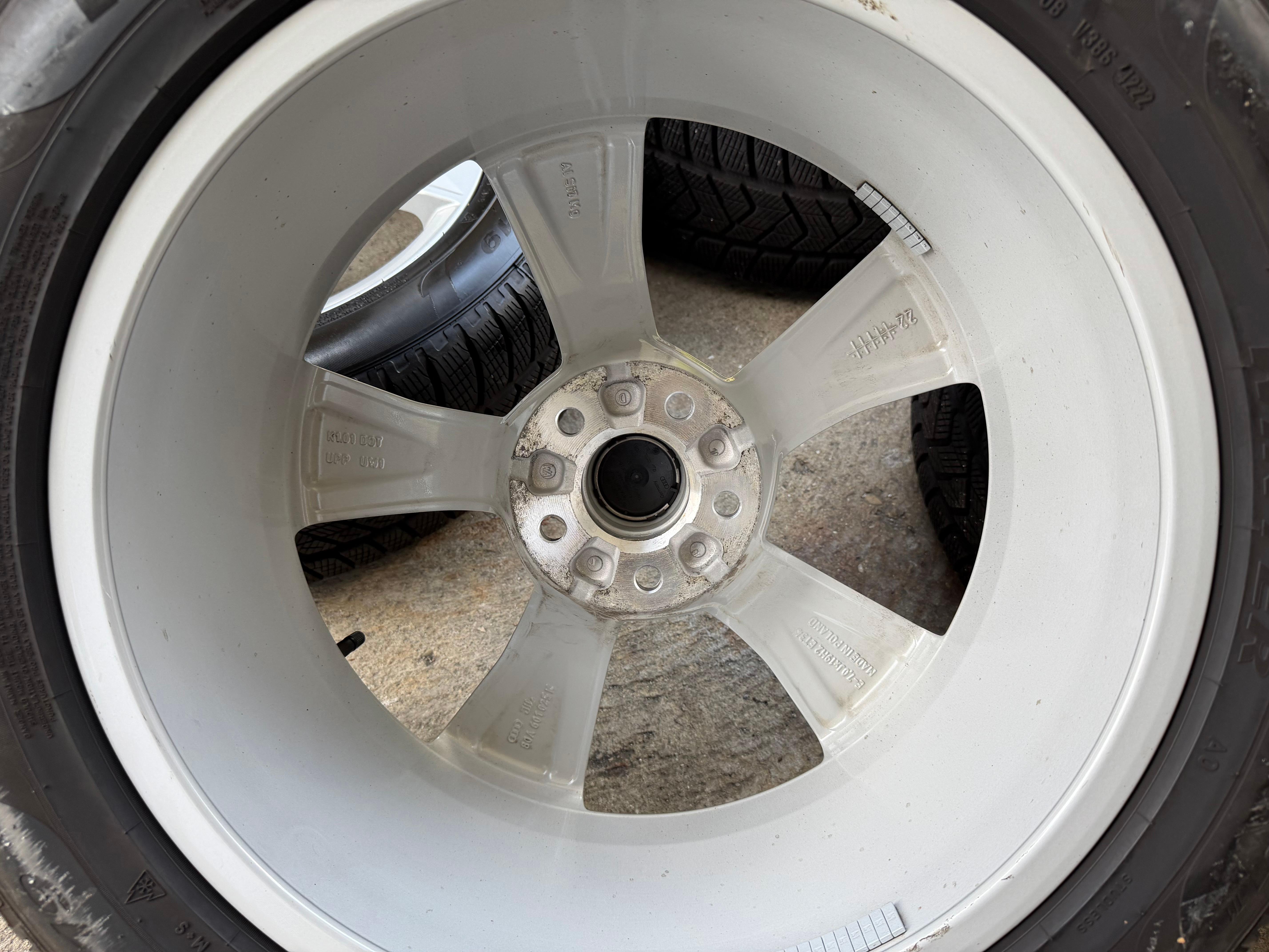 4 Original 19" Alu Winterräder Audi Q5 SQ5 FY 80A601025K 235/55R19 101H Pirelli Pirelli