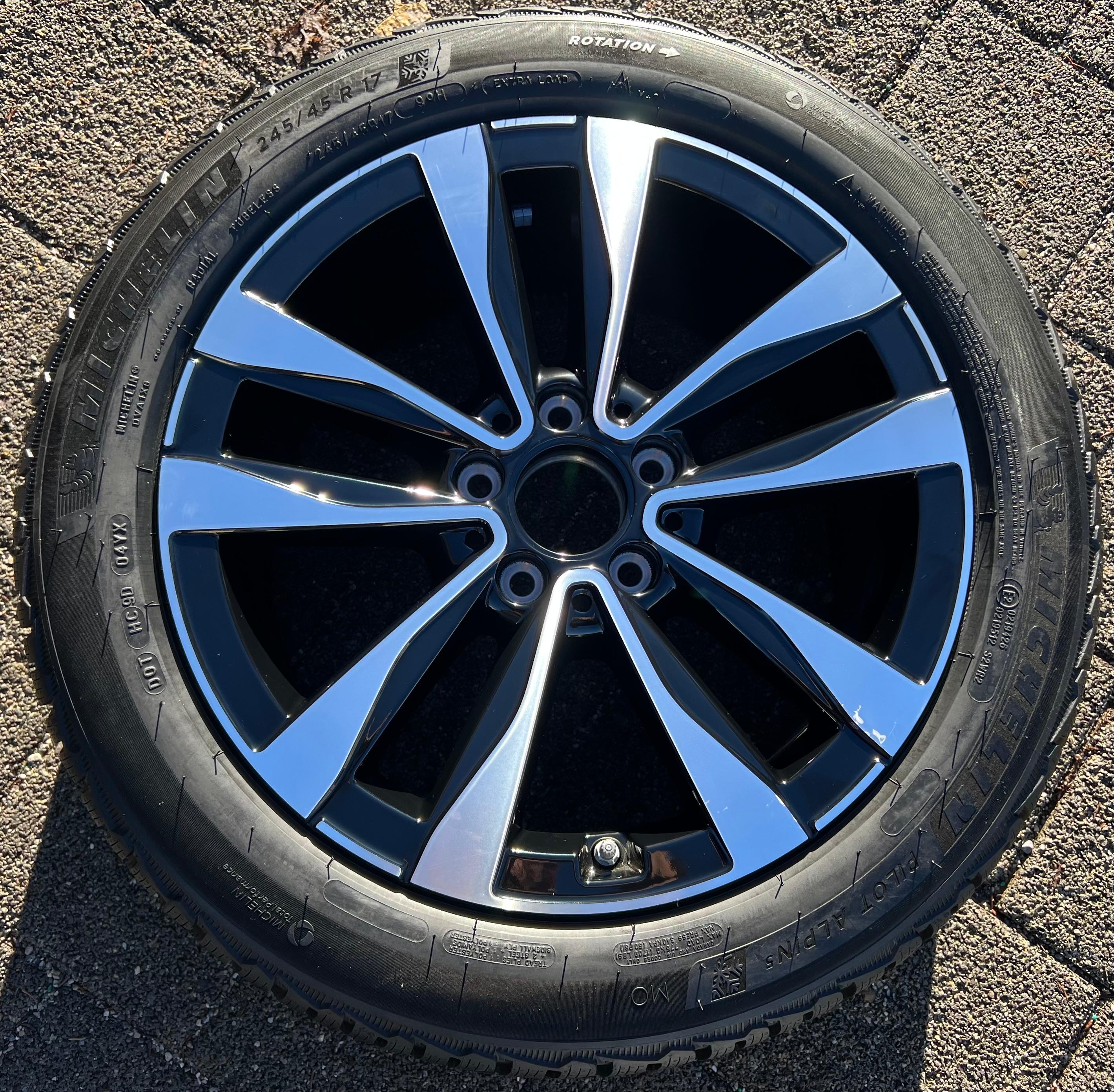 1 X ORIGINAL 17" ALUFELGE MERCEDES C-KLASSE W206 A2064016100 8x17 ET49,5 RDKS