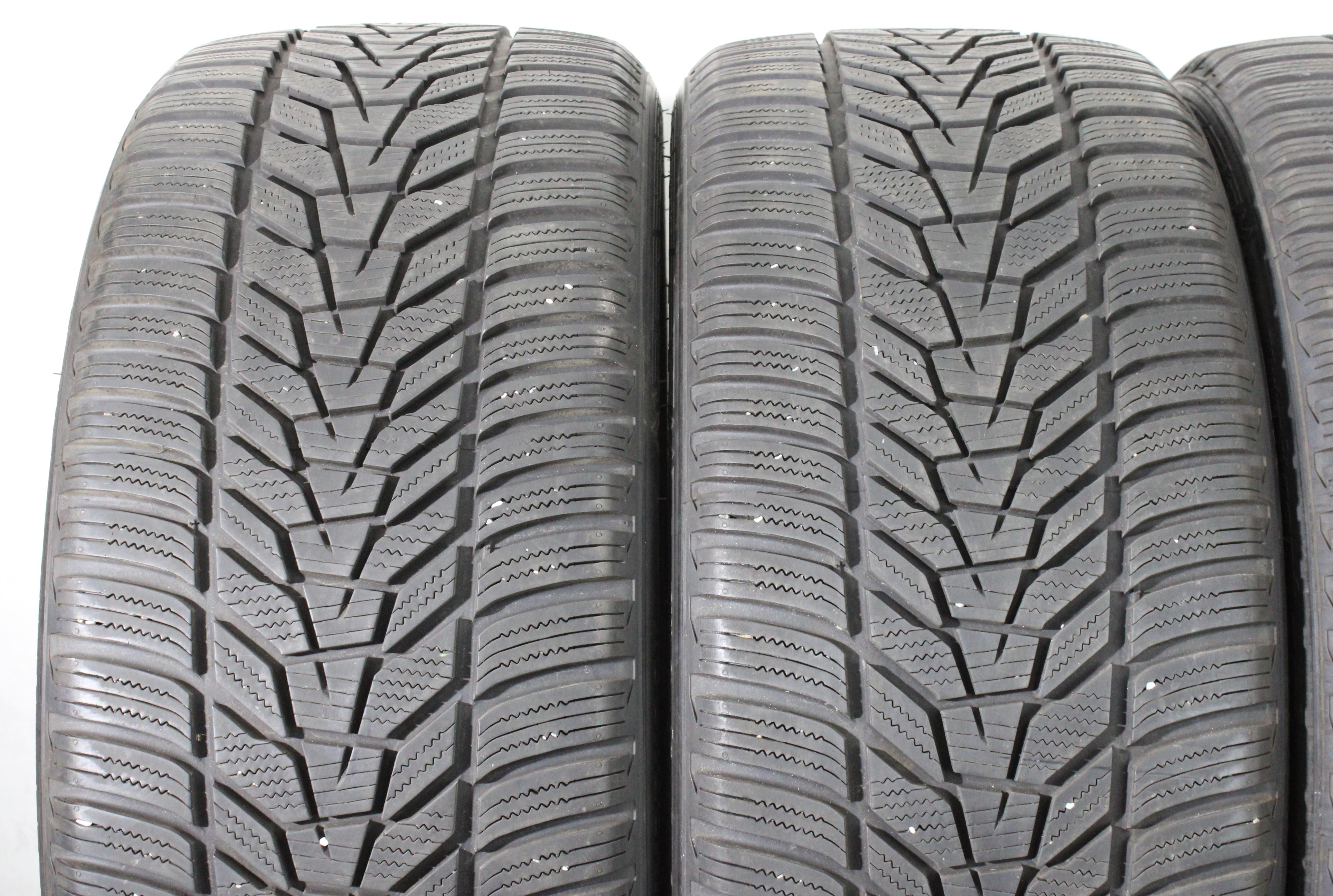 4 x 245/40R19 98V Winterreifen Hankook Winter I*Cept Evo 3 2x5,5-6mm/2x6-6,5mm 2023
