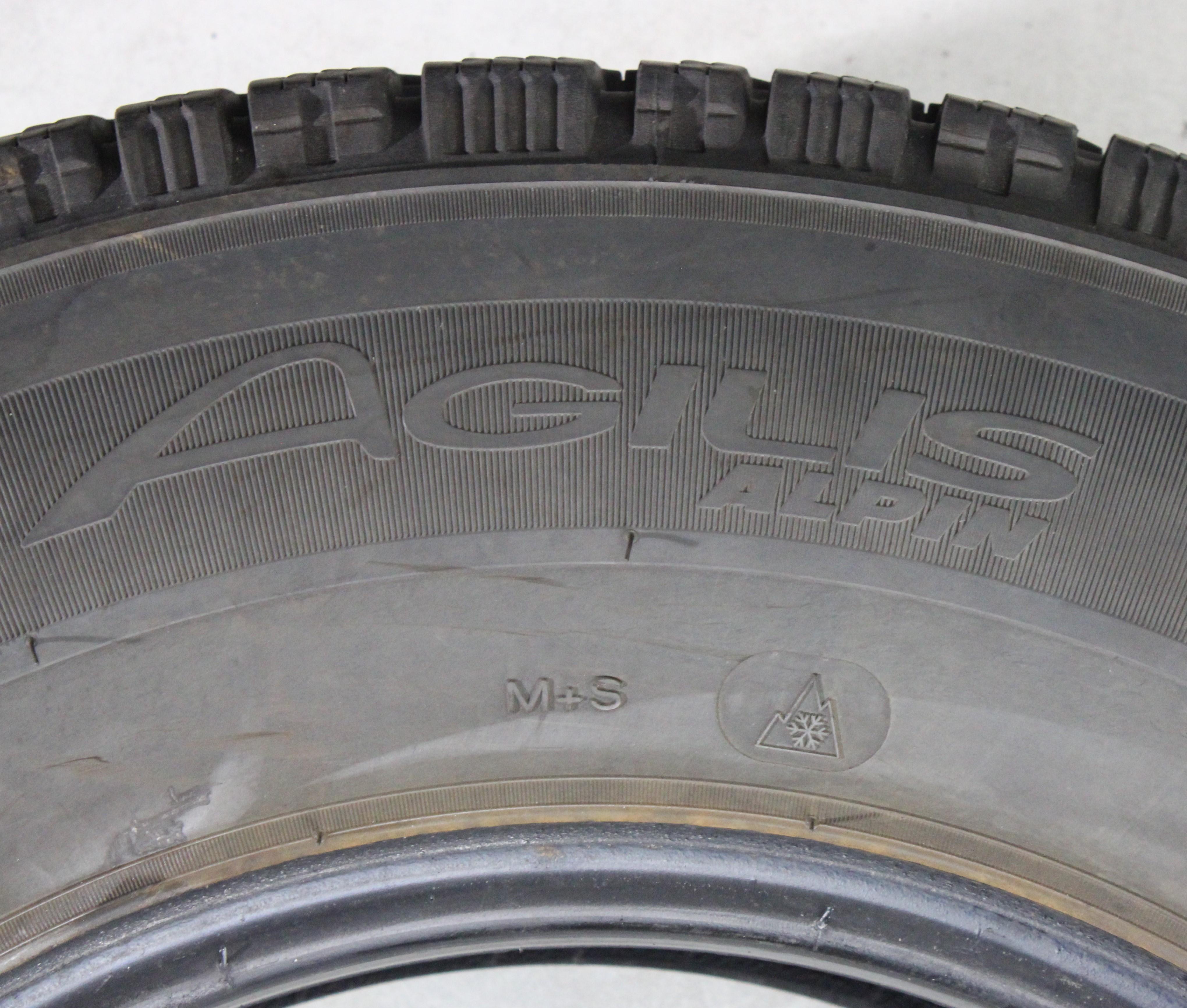 4 x 225/75R16C 121/120R Winterreifen Michelin Agilis Alpin 6mm 2x2016/2x2017