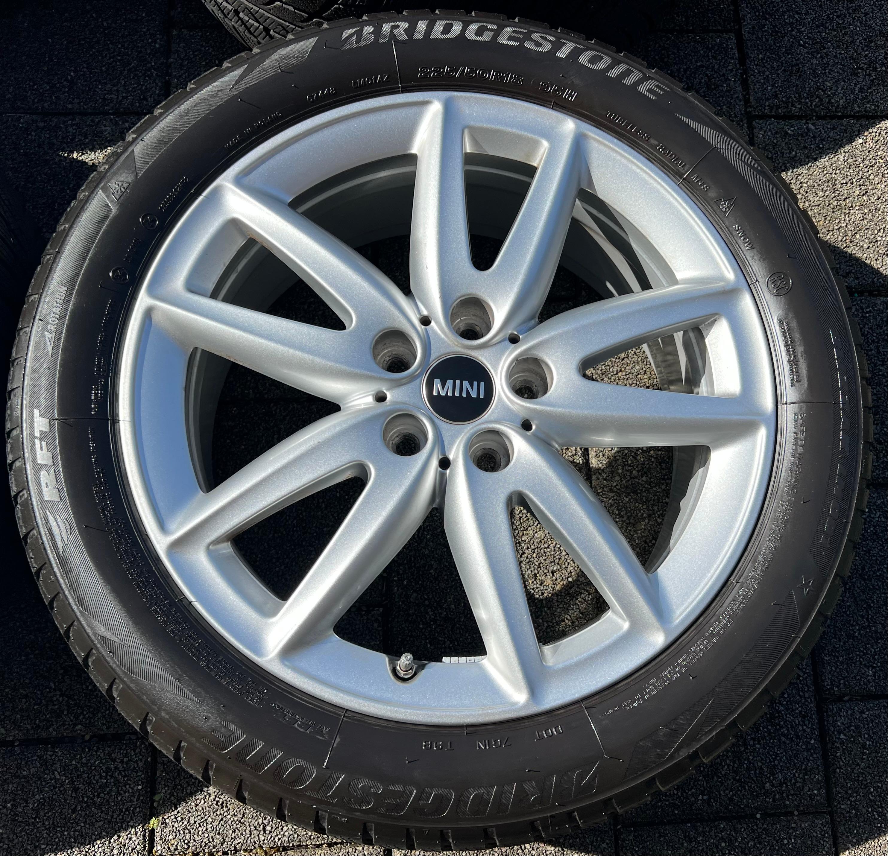 4 ORIGINAL 18" ALU WINTERRÄDER MINI COUNTRYMAN F60 225/50R18 95H 6888852 FREIHAU
