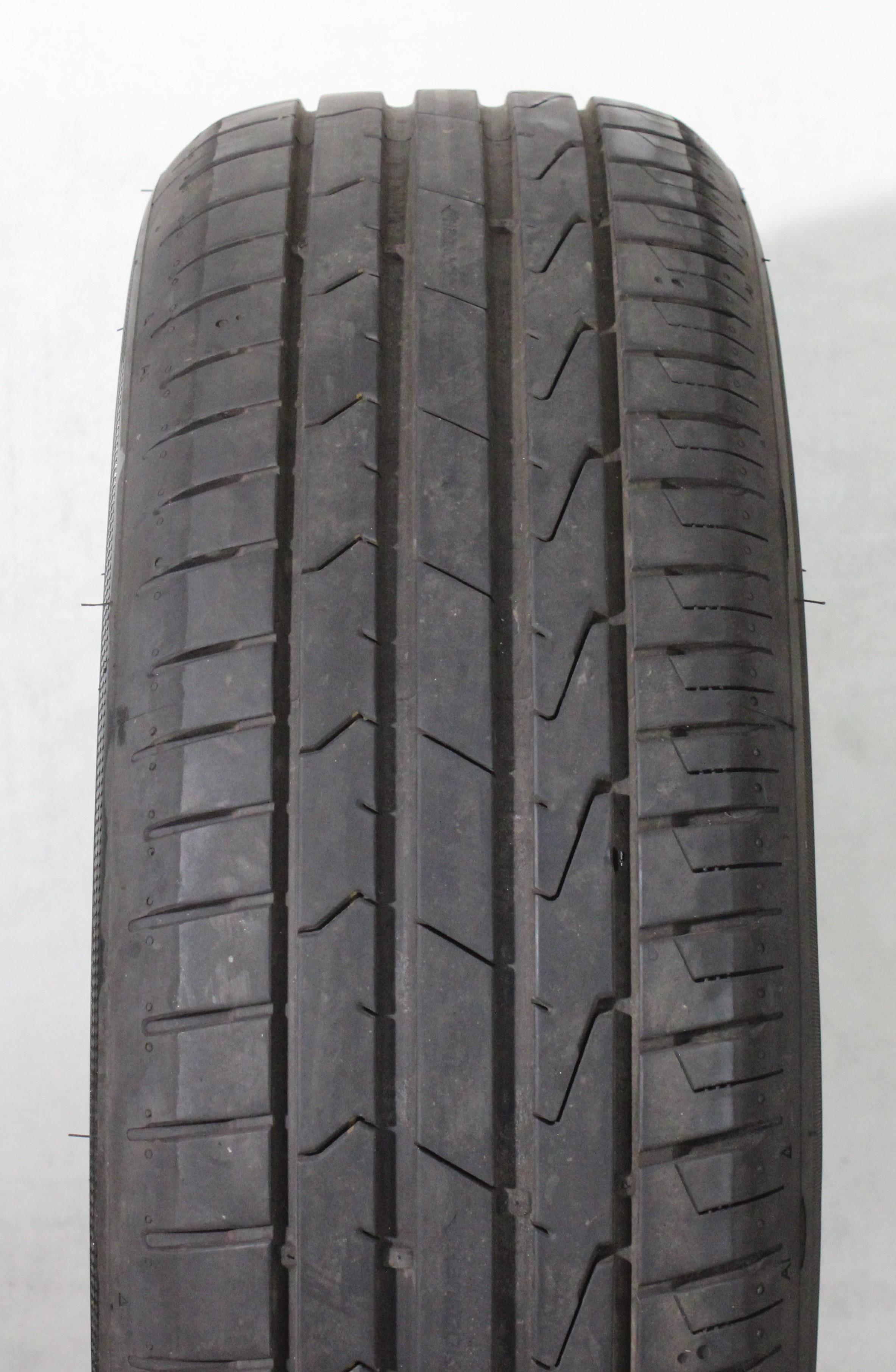 1 neumático de verano Hankook Ventus Prime 3* 205/65R16 95W, 5-5,5 mm, 2025